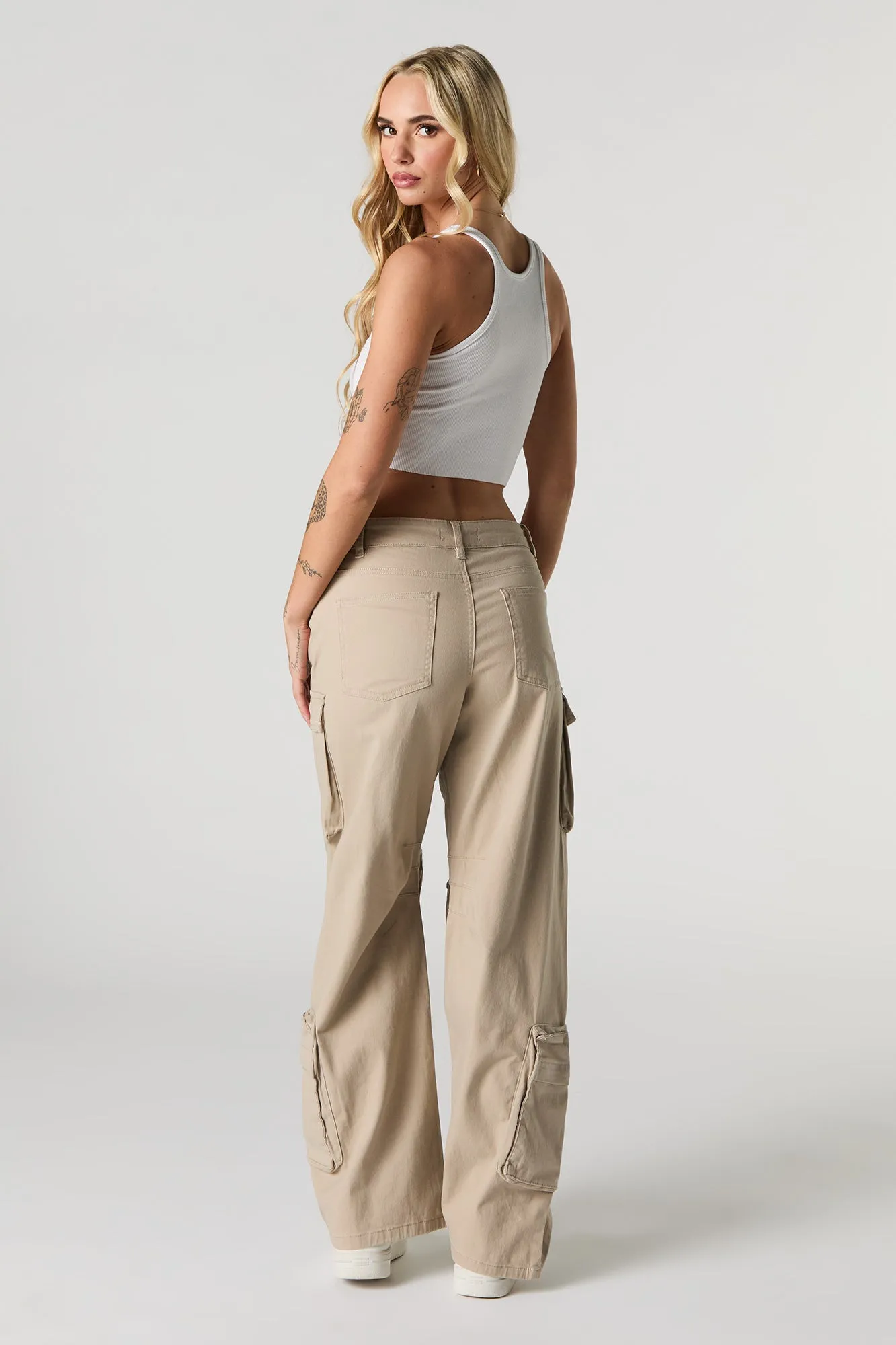 Pantalon cargo à jambe large avec poches multiples sold by Urban Planet product image thumbnail 3