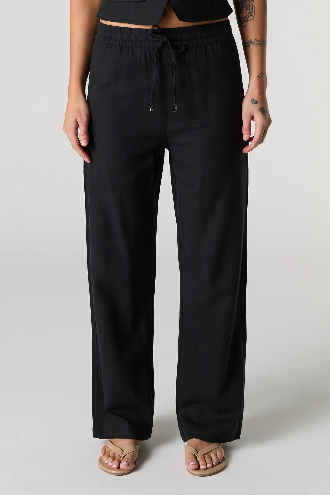 Pantalon à jambe large et taille basse sold by Urban Planet product image thumbnail 5