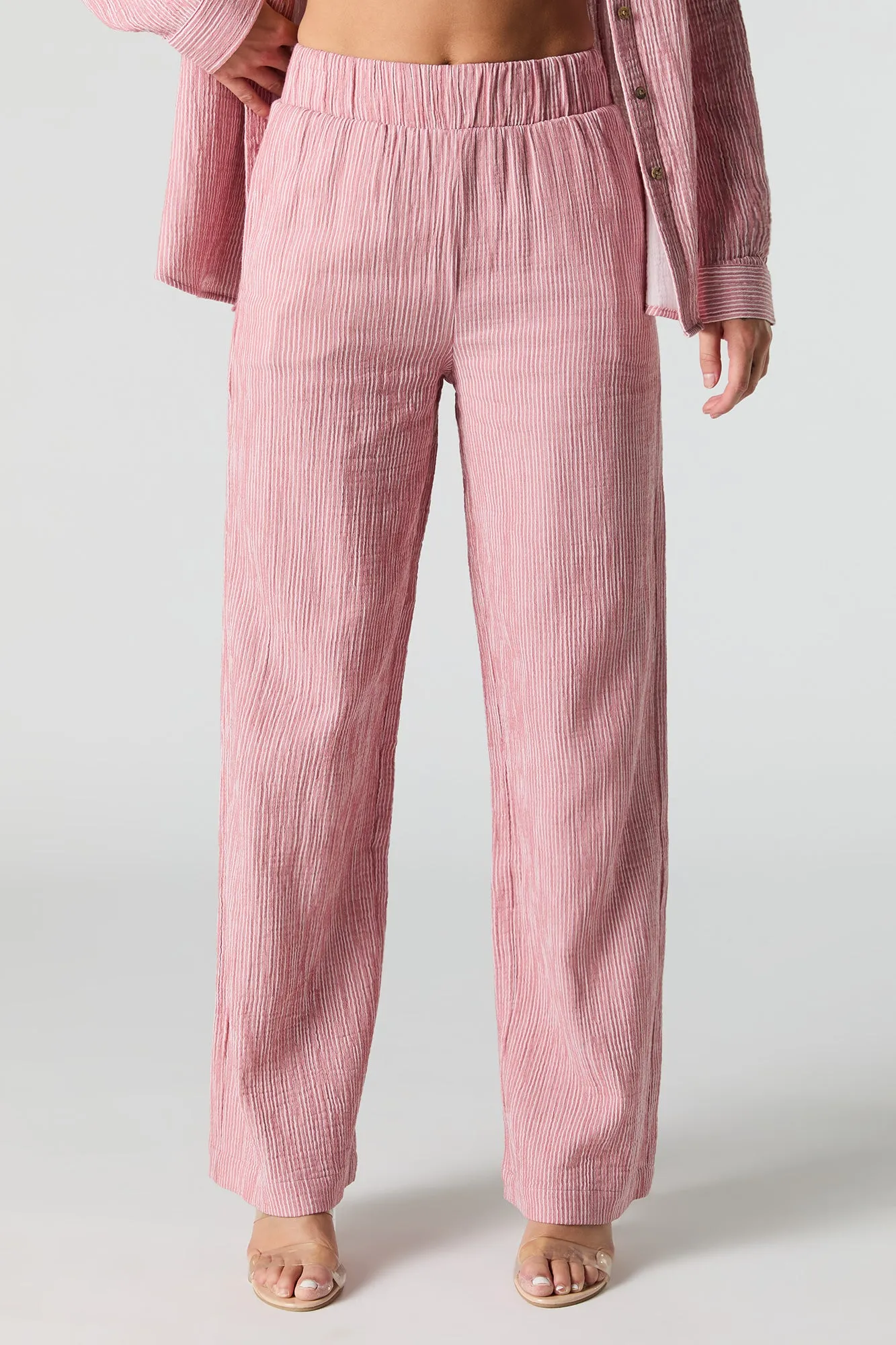 Pantalon à jambe large froissé sold by Urban Planet product image thumbnail 2