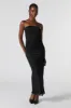 Robe maxi sans bretelles ruchée en filet sold by Urban Planet