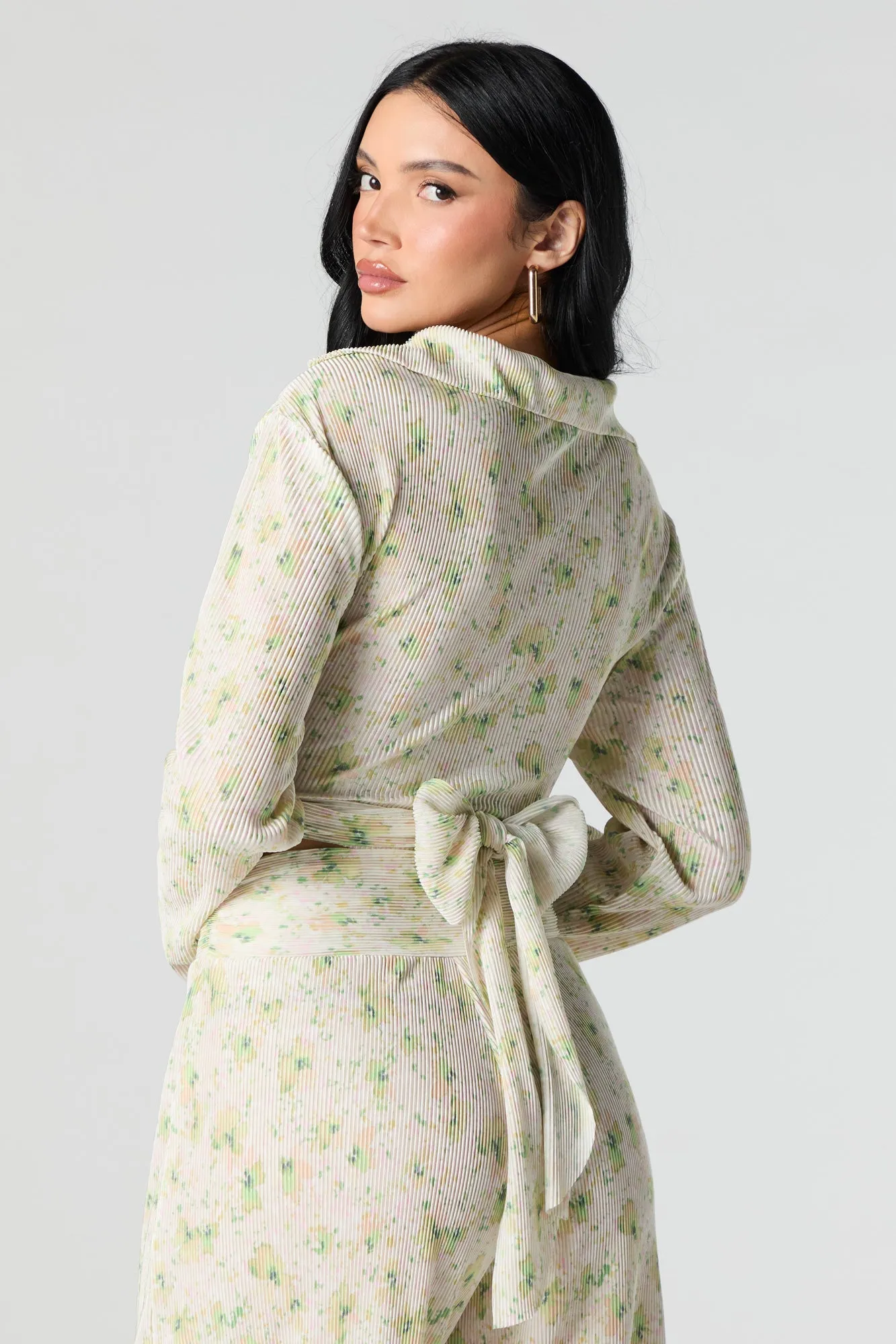 Haut plissé à manches longues avec attache arrière sold by Urban Planet product image thumbnail 2