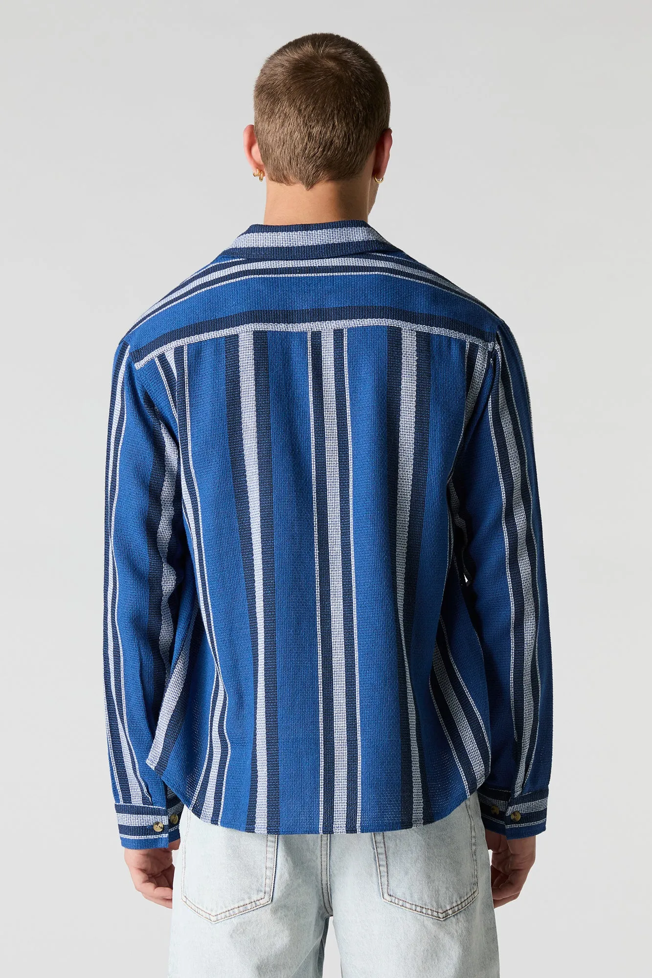 Haut boutonné texturé rayé avec col sold by Urban Planet product image thumbnail 2