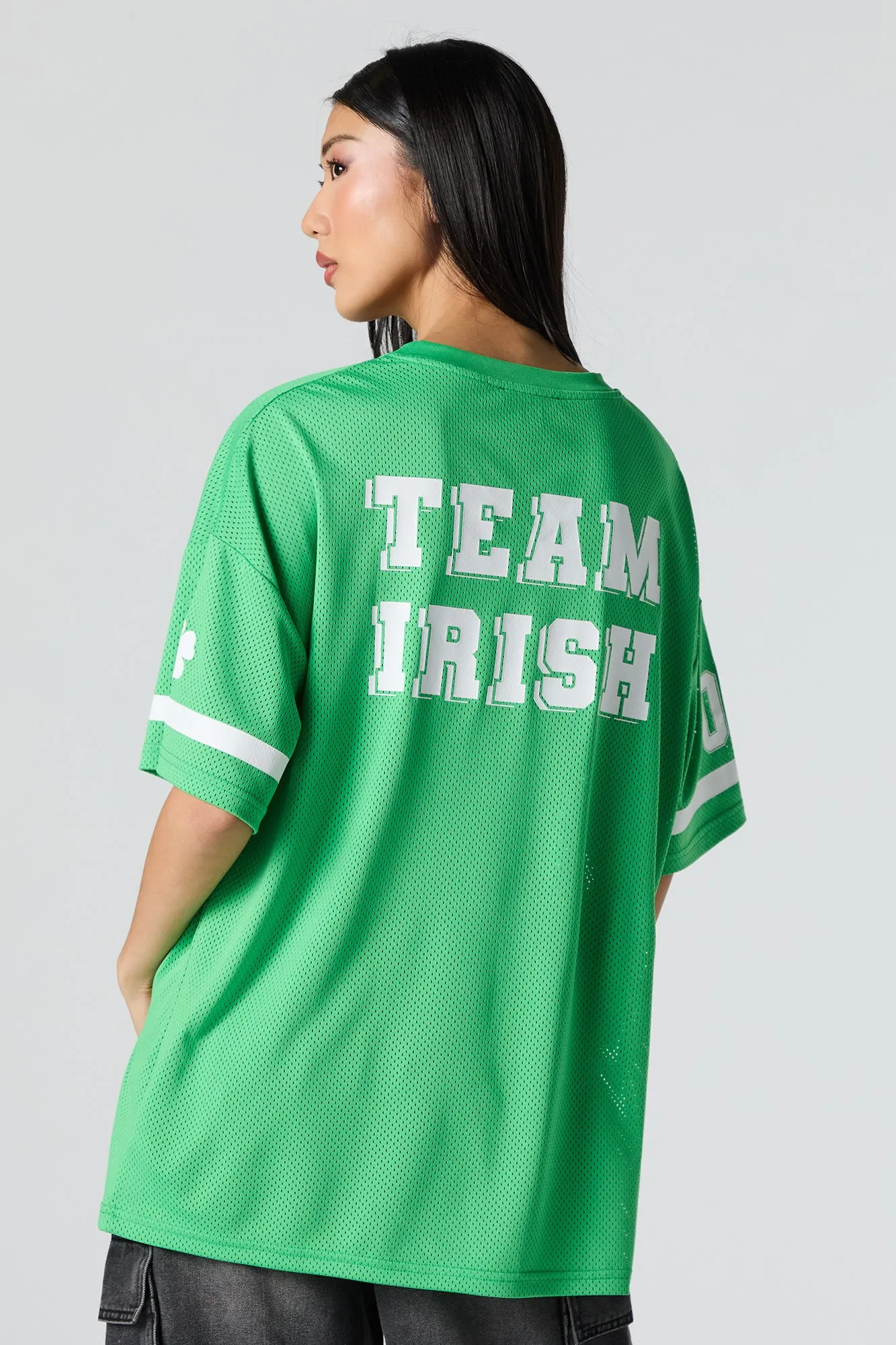 Jersey en filet à imprimé Saint-Patrick sold by Urban Planet