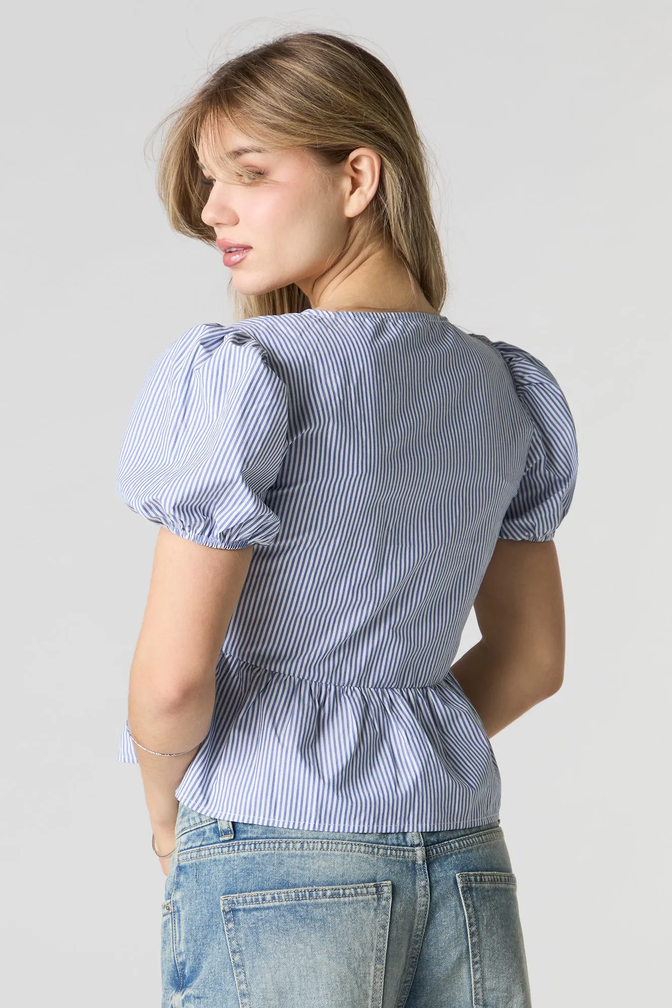 Haut en popeline avec ruban avant et manche bouffante sold by Urban Planet product image thumbnail 2