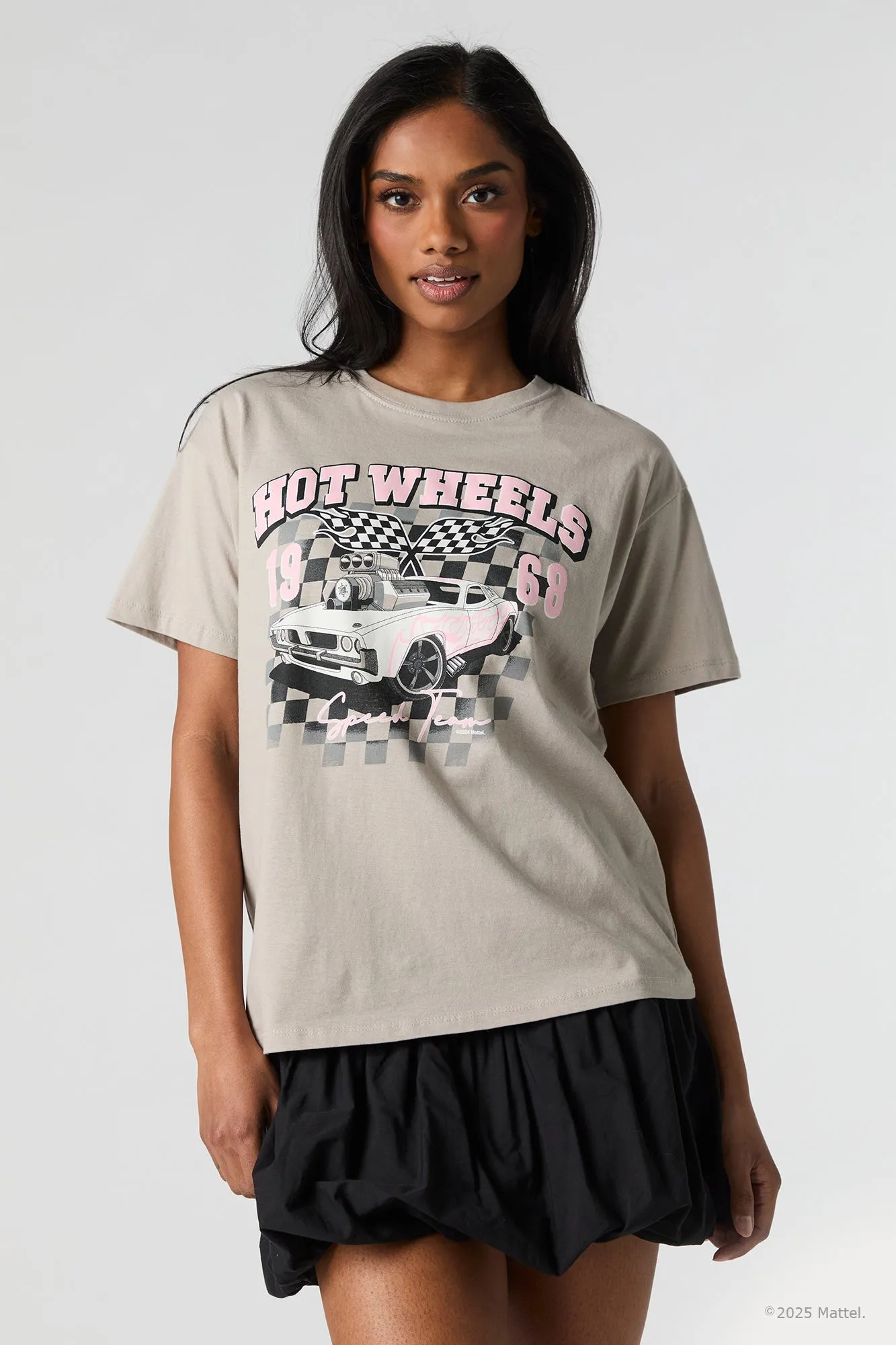 T-shirt de coupe garçonne à imprimé Hot Wheels™ 1968 sold by Urban Planet