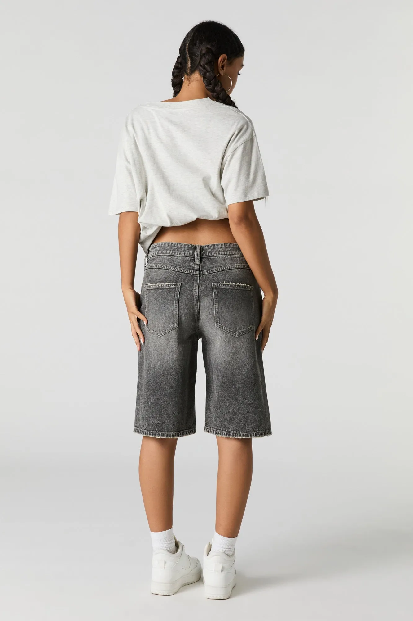 Jean-short gris vintage sold by Urban Planet product image thumbnail 3