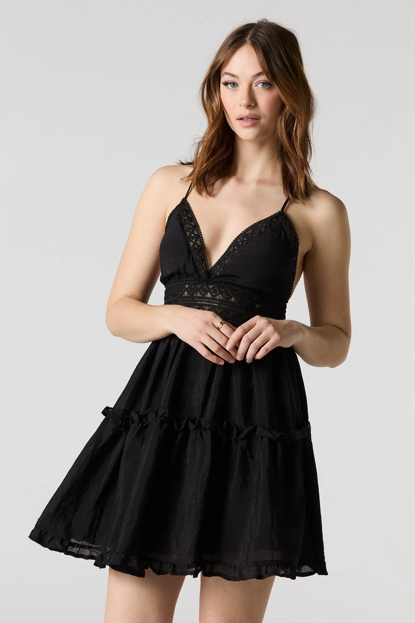 Minirobe nuisette à col en V et bordure de dentelle sold by Urban Planet product image thumbnail 5