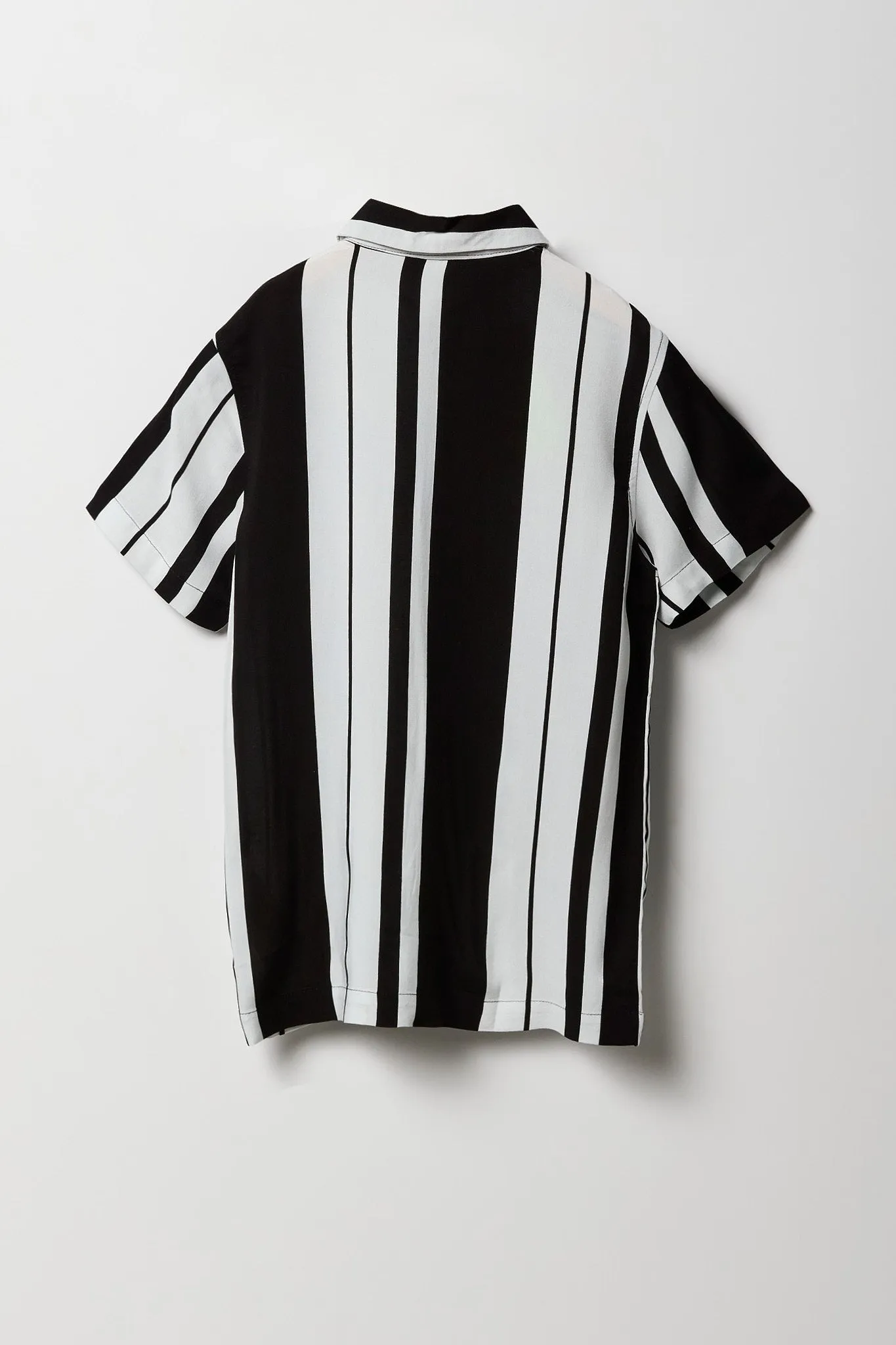 Boys Paisley Print Button-Up Collared Top sold by Urban Planet product image thumbnail 4