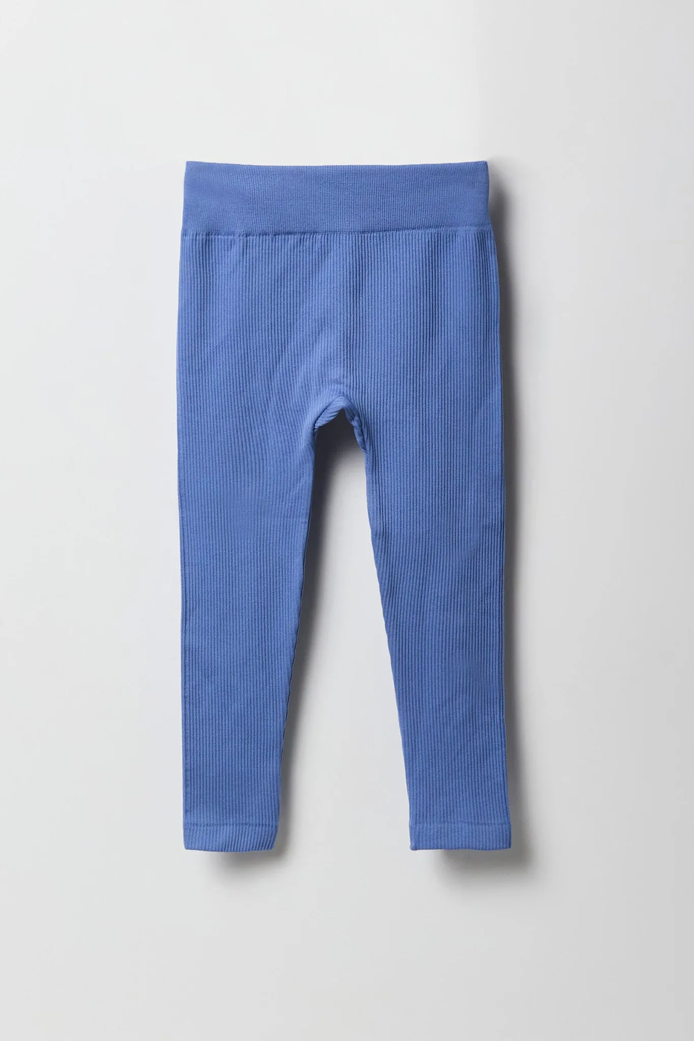 Girls Seamless Ribbed Solid Legging sold by Urban Planet product image thumbnail 2