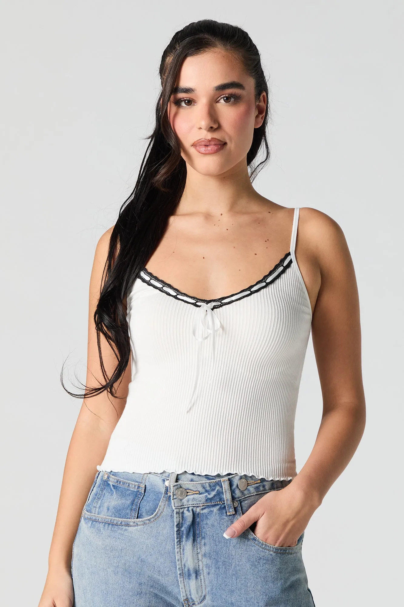 Camisole côtelée sans couture à bordure de dentelle sold by Urban Planet product image thumbnail 4