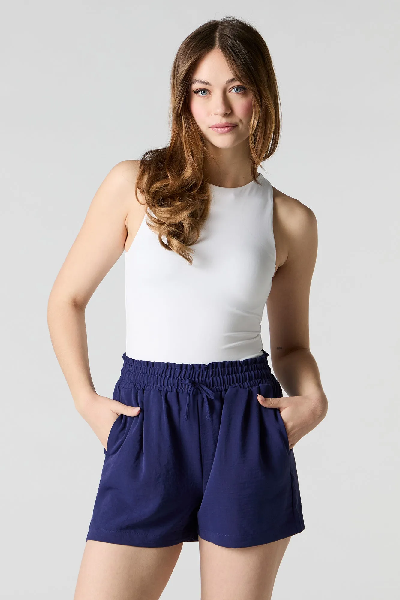 Short fluide à taille coulissante sold by Urban Planet