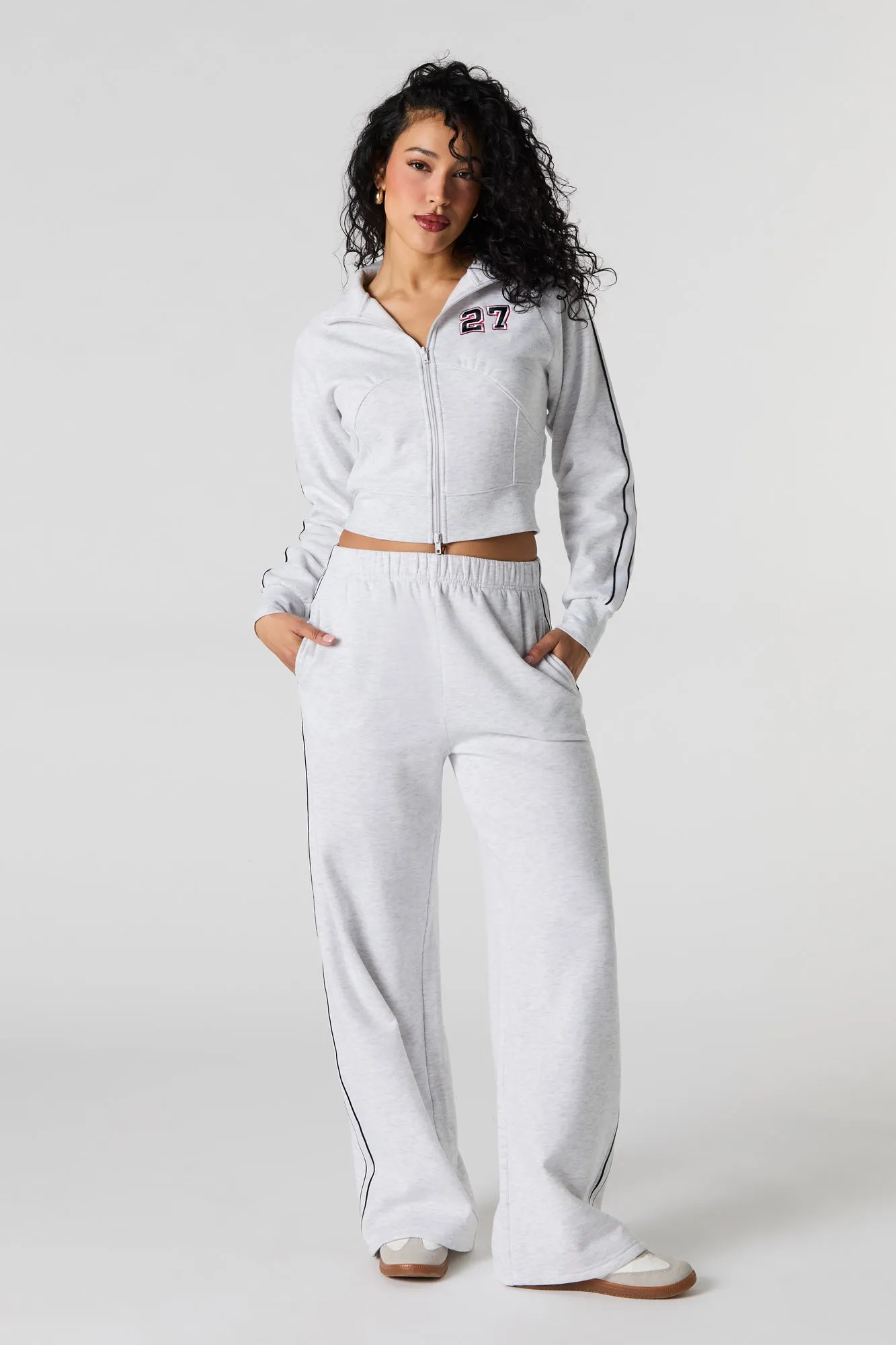 Pantalon d'entraînement Active à jambe large en molleton sold by Urban Planet