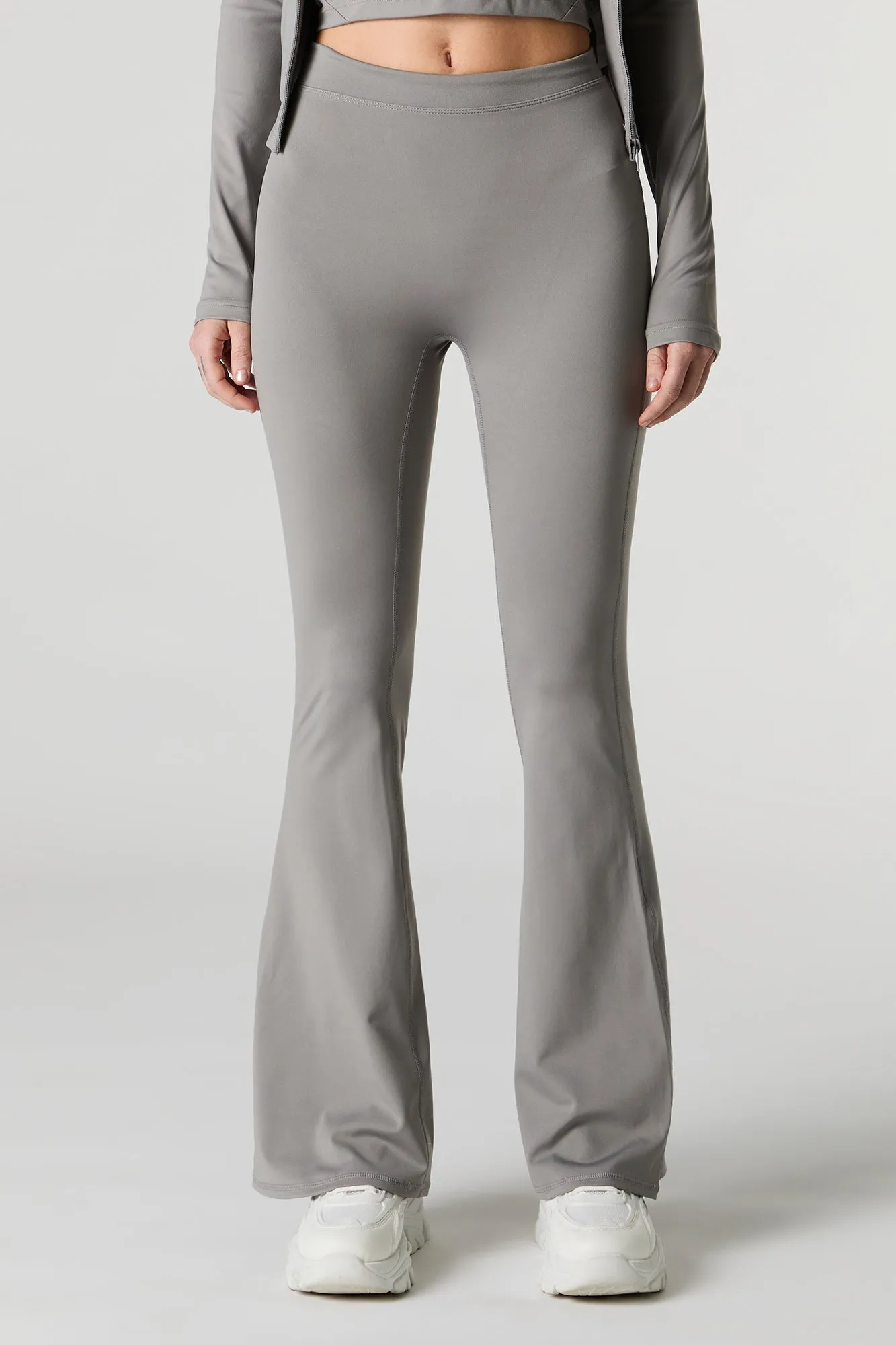 Pantalon Active à jambe évasée sold by Urban Planet product image thumbnail 2