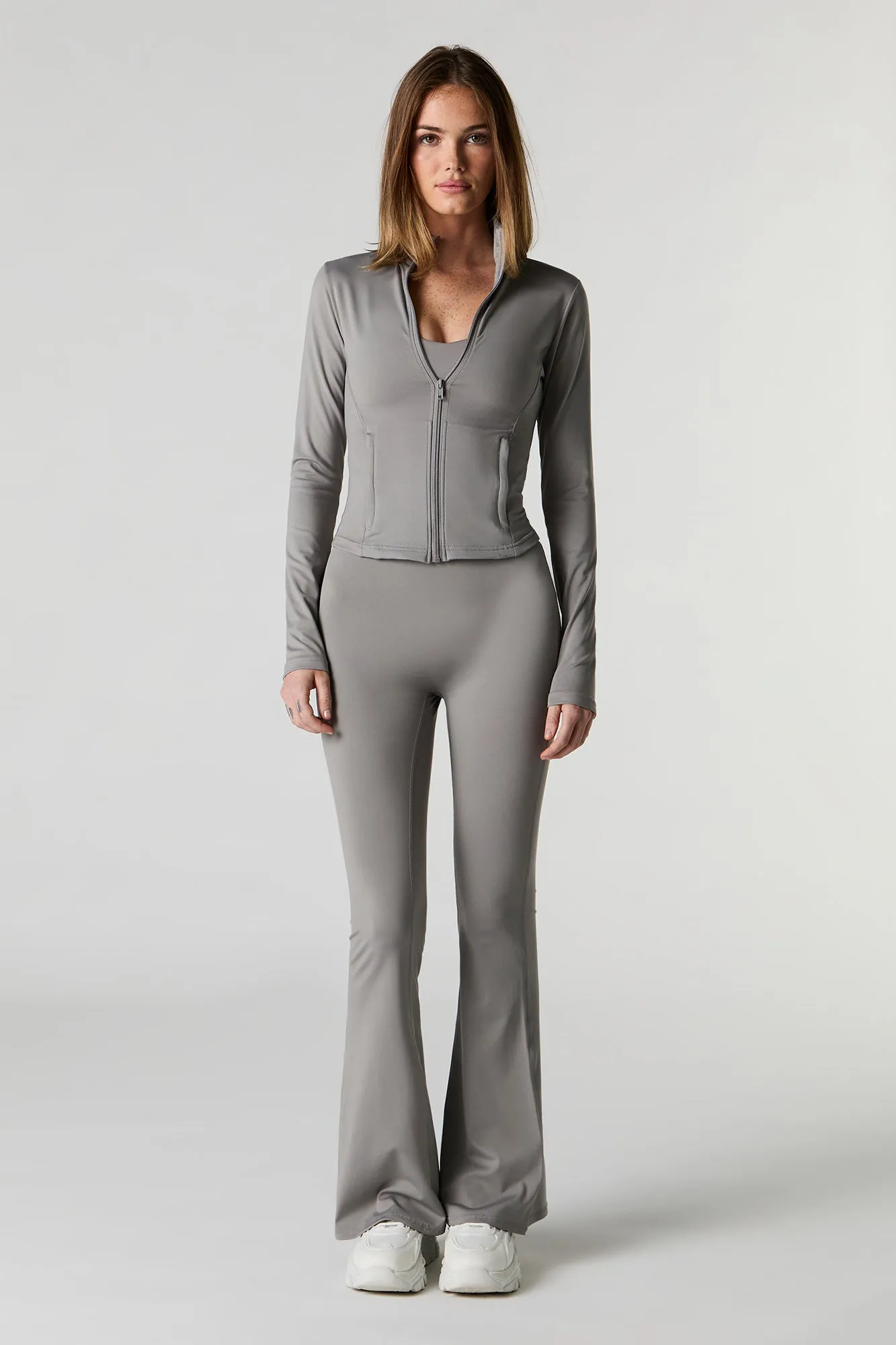 Pantalon Active à jambe évasée sold by Urban Planet