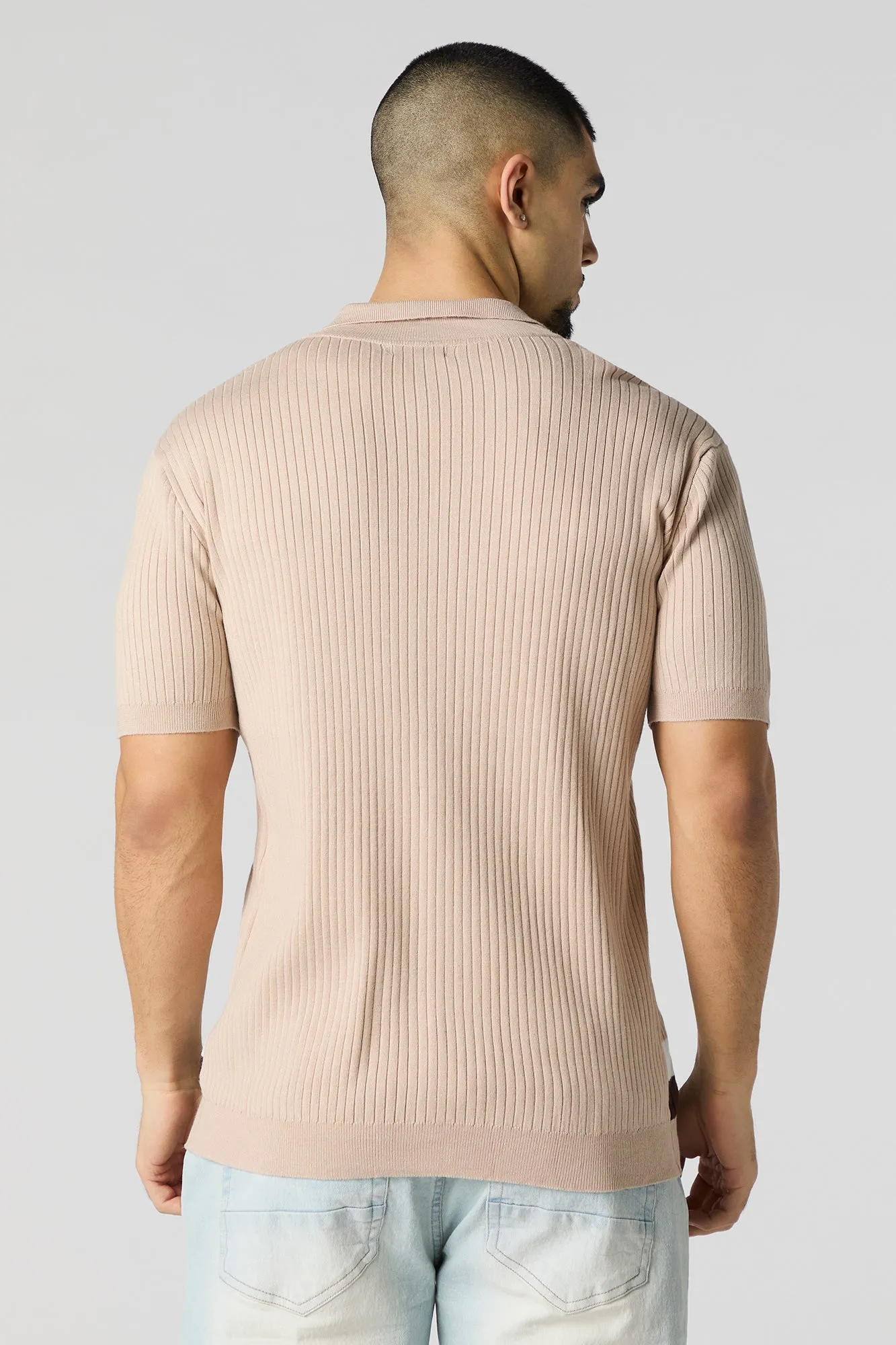 Haut boutonné en tricot côtelé contrastant à manches courtes sold by Urban Planet product image thumbnail 2