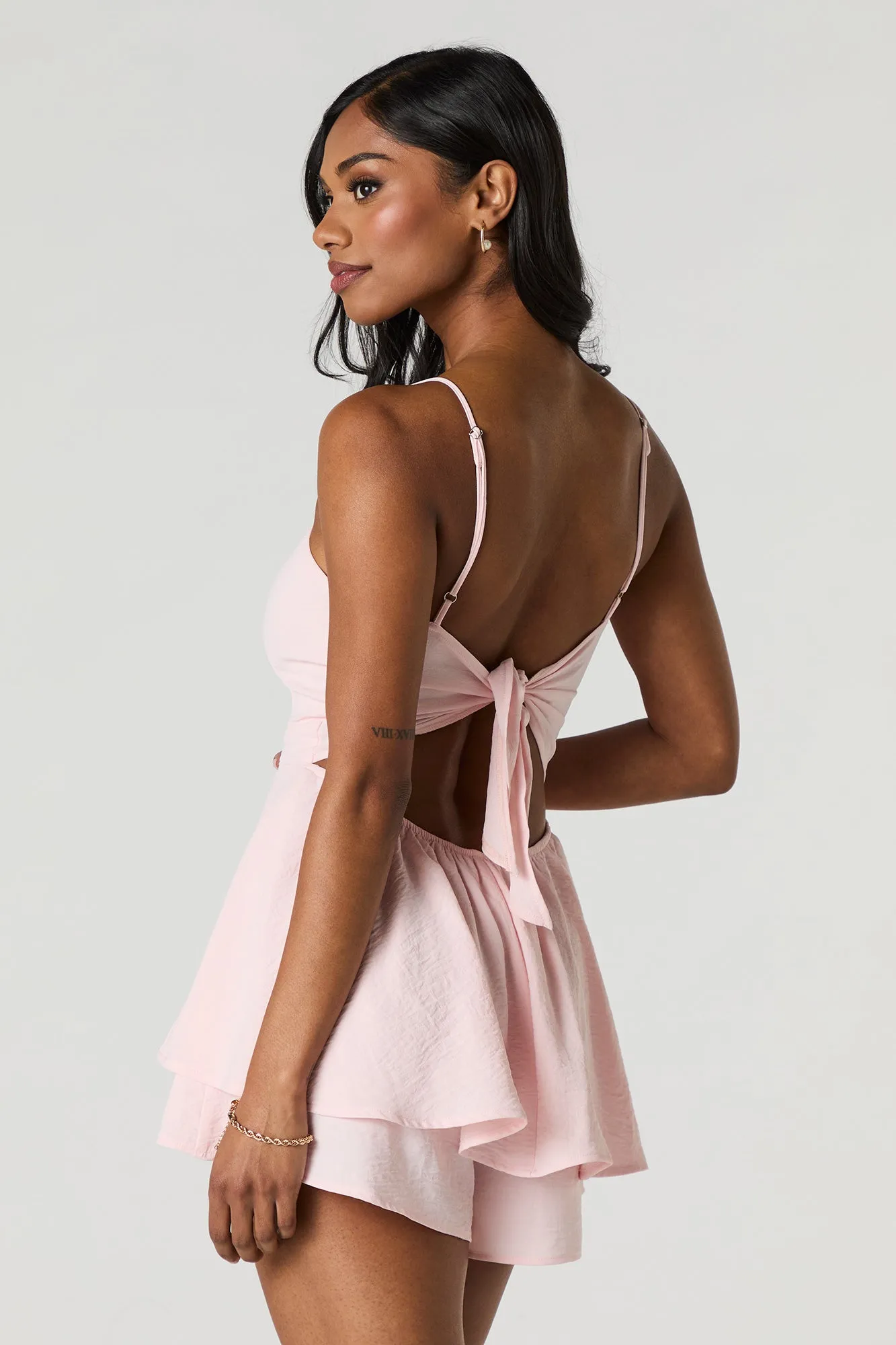 Combi-short volanté fluide avec attache au dos sold by Urban Planet product image thumbnail 2