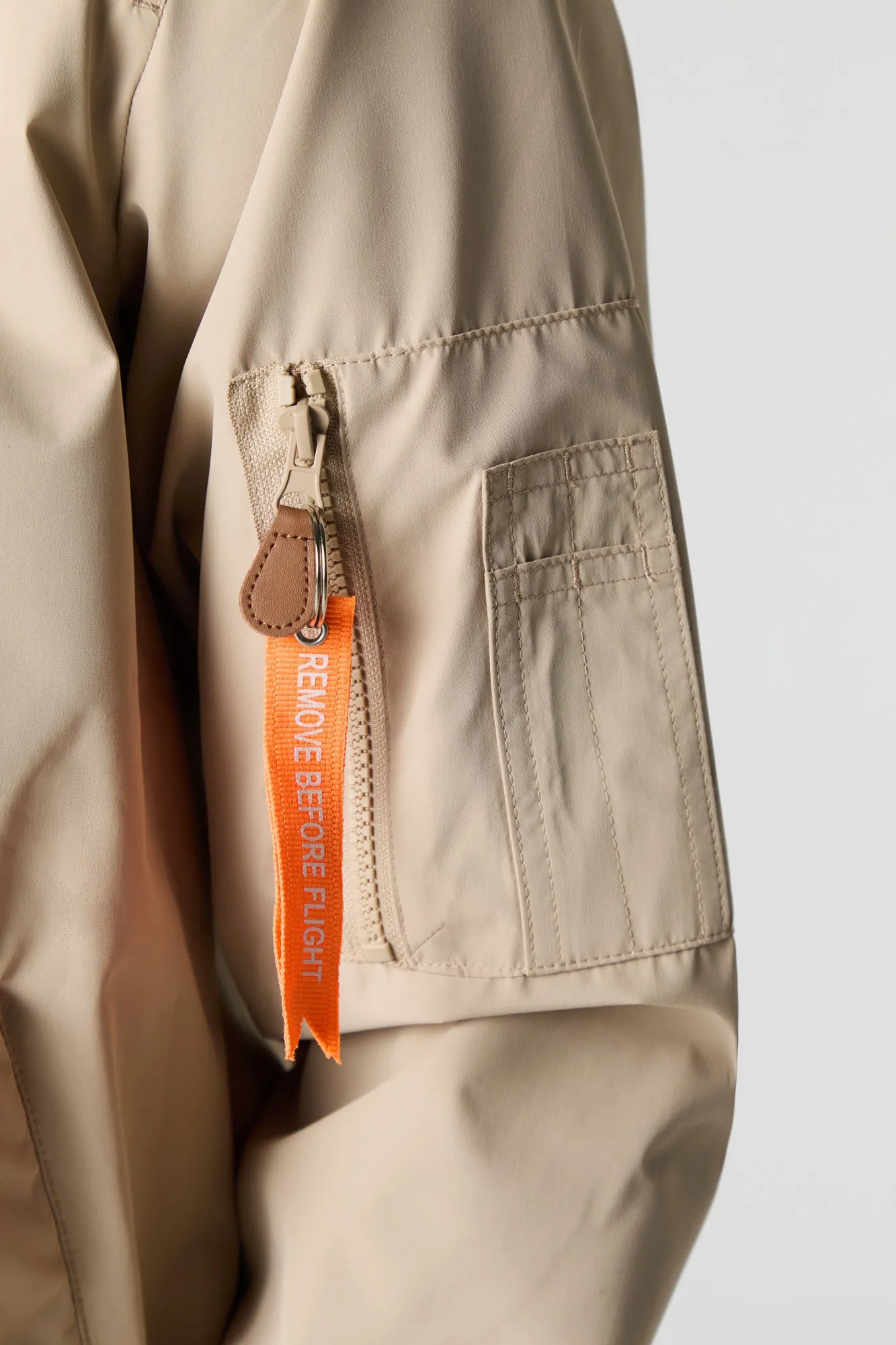 Blouson aviateur en nylon sold by Urban Planet product image thumbnail 4