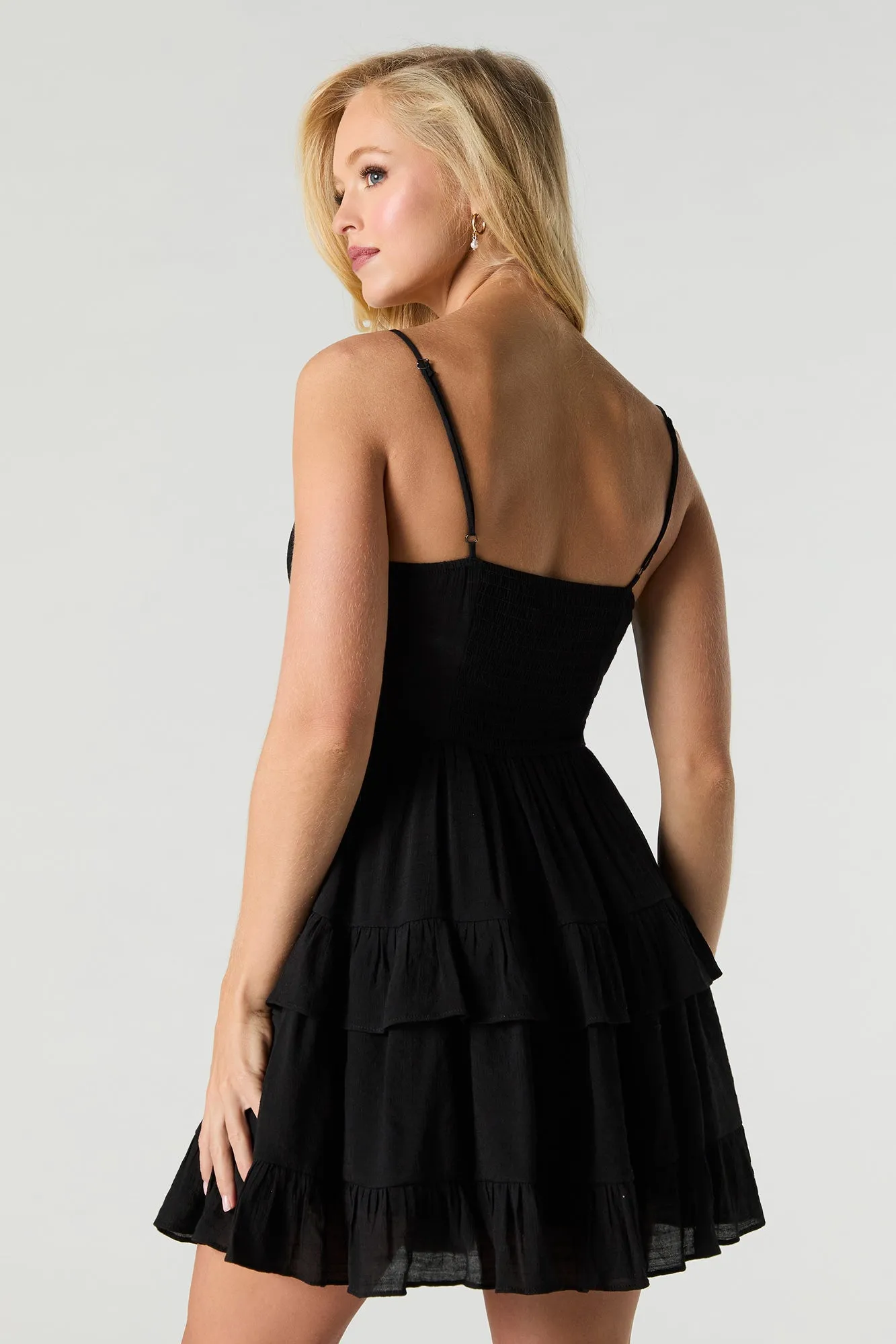 Minirobe volantée froissée sold by Urban Planet product image thumbnail 5