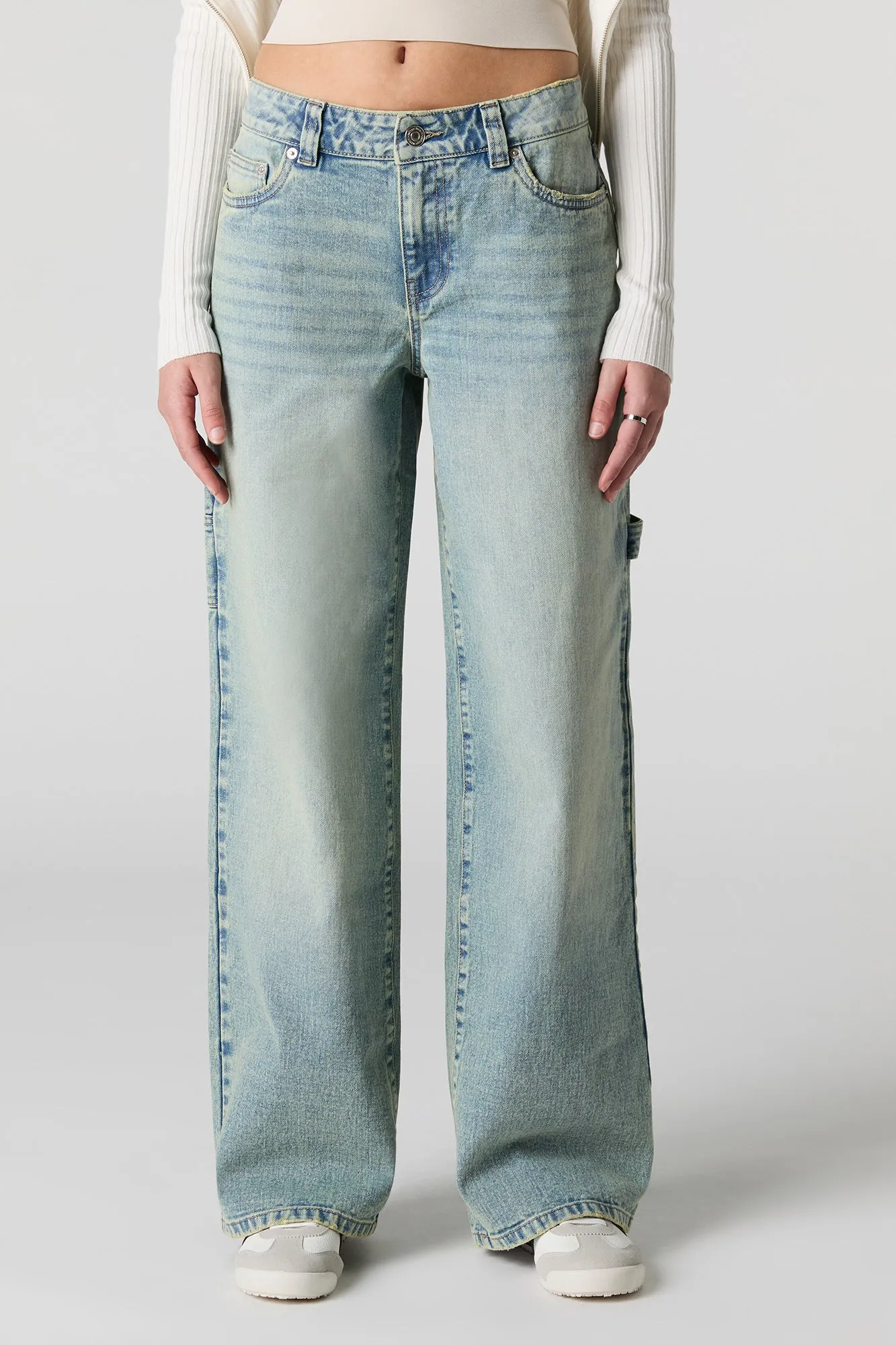 Jean de menuisier à jambe large et taille basse sold by Urban Planet product image thumbnail 5