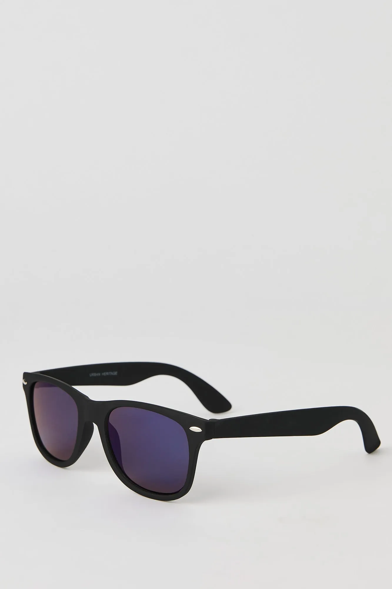 Lunettes de soleil Wayfarer sold by Urban Planet product image thumbnail 2