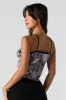 Camisole courte en filet imprimé avec liséré de dentelle sold by Urban Planet