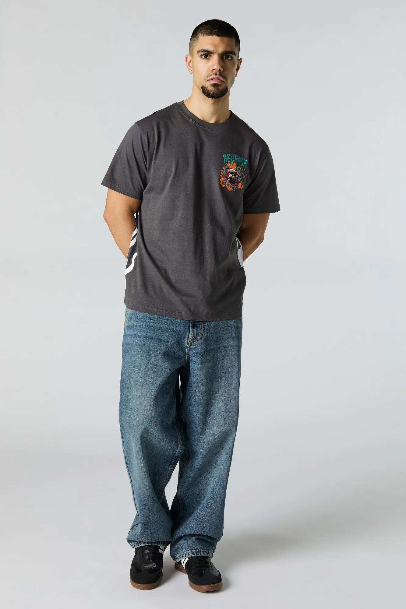 T-shirt à imprimé Revenge avec pierres du Rhin sold by Urban Planet product image thumbnail 3