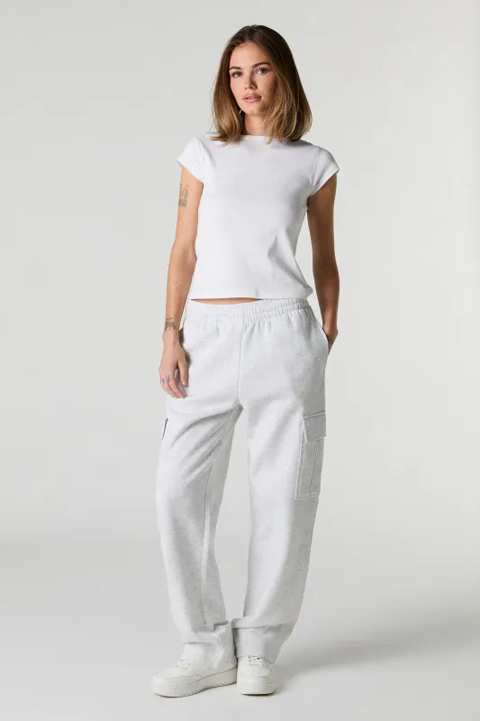 Pantalon d'entraînement cargo à jambe large en molleton uni sold by Urban Planet