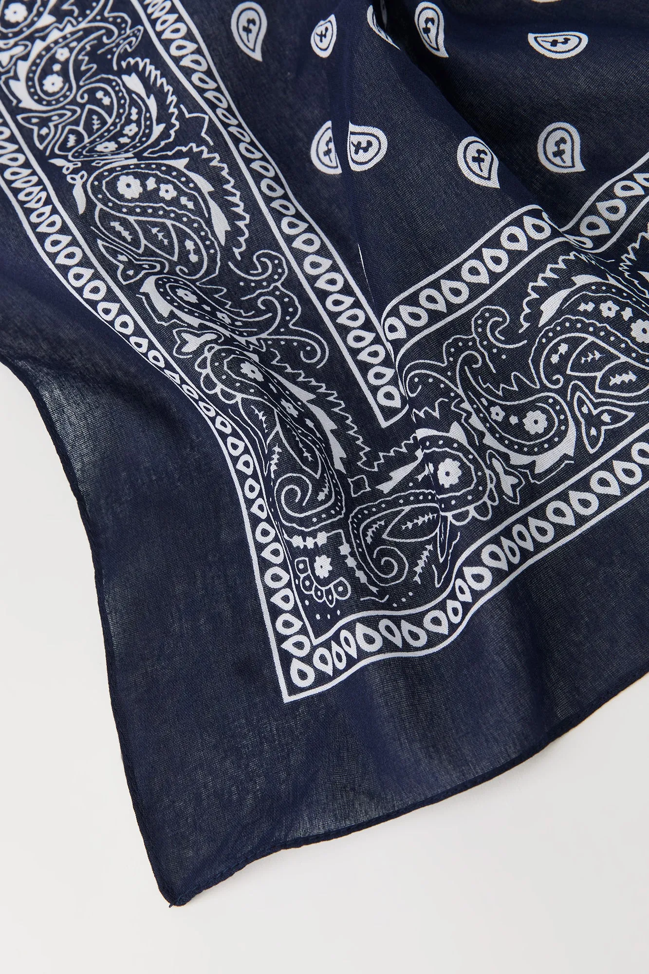 Bandana (Paquet de 2) sold by Urban Planet product image thumbnail 2