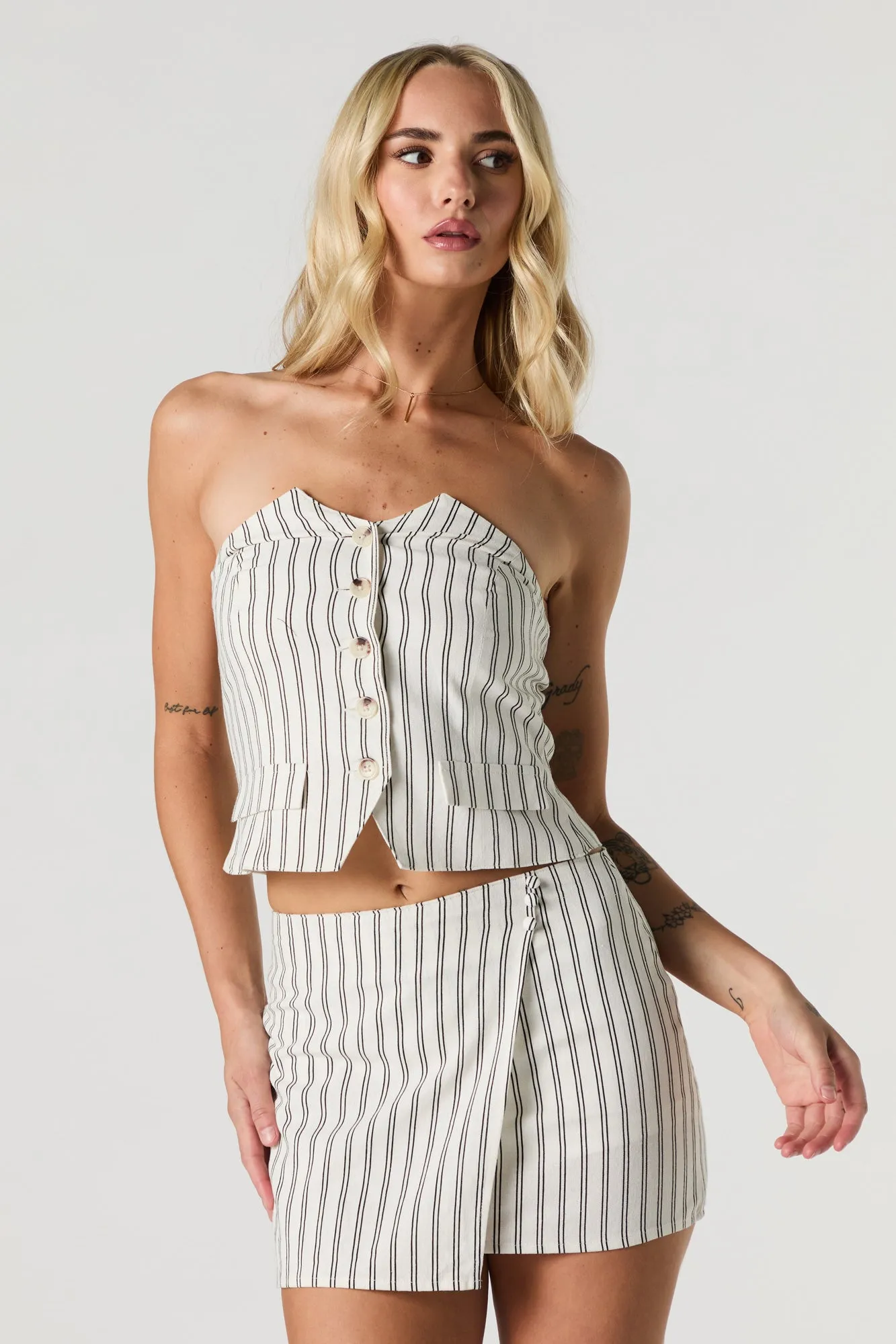 Linen Mini Wrap Skort sold by Urban Planet product image thumbnail 5