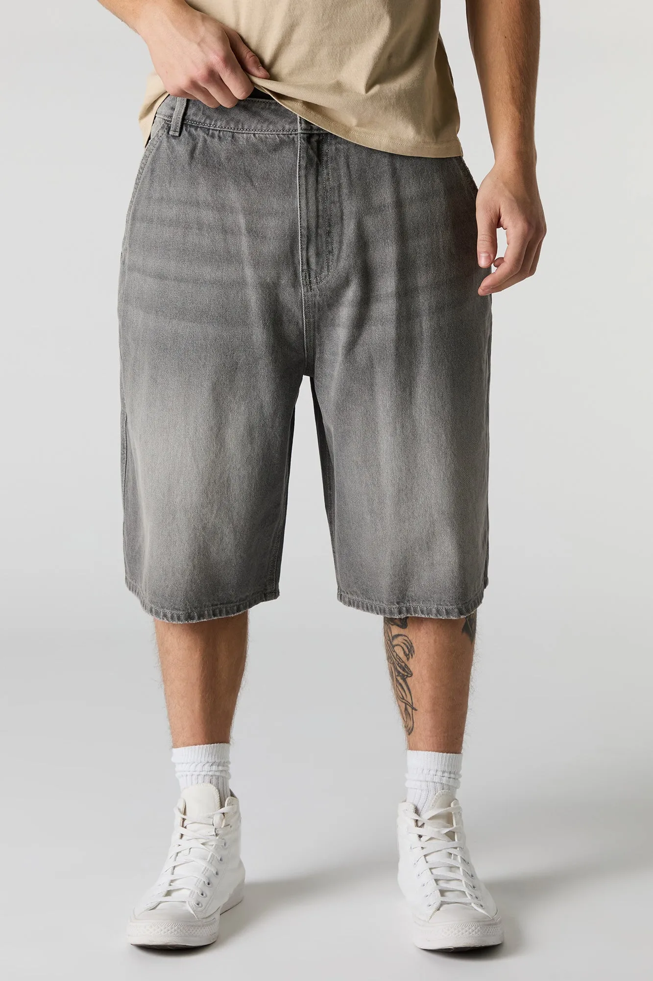 Jort de planchiste en denim sold by Urban Planet product image thumbnail 5