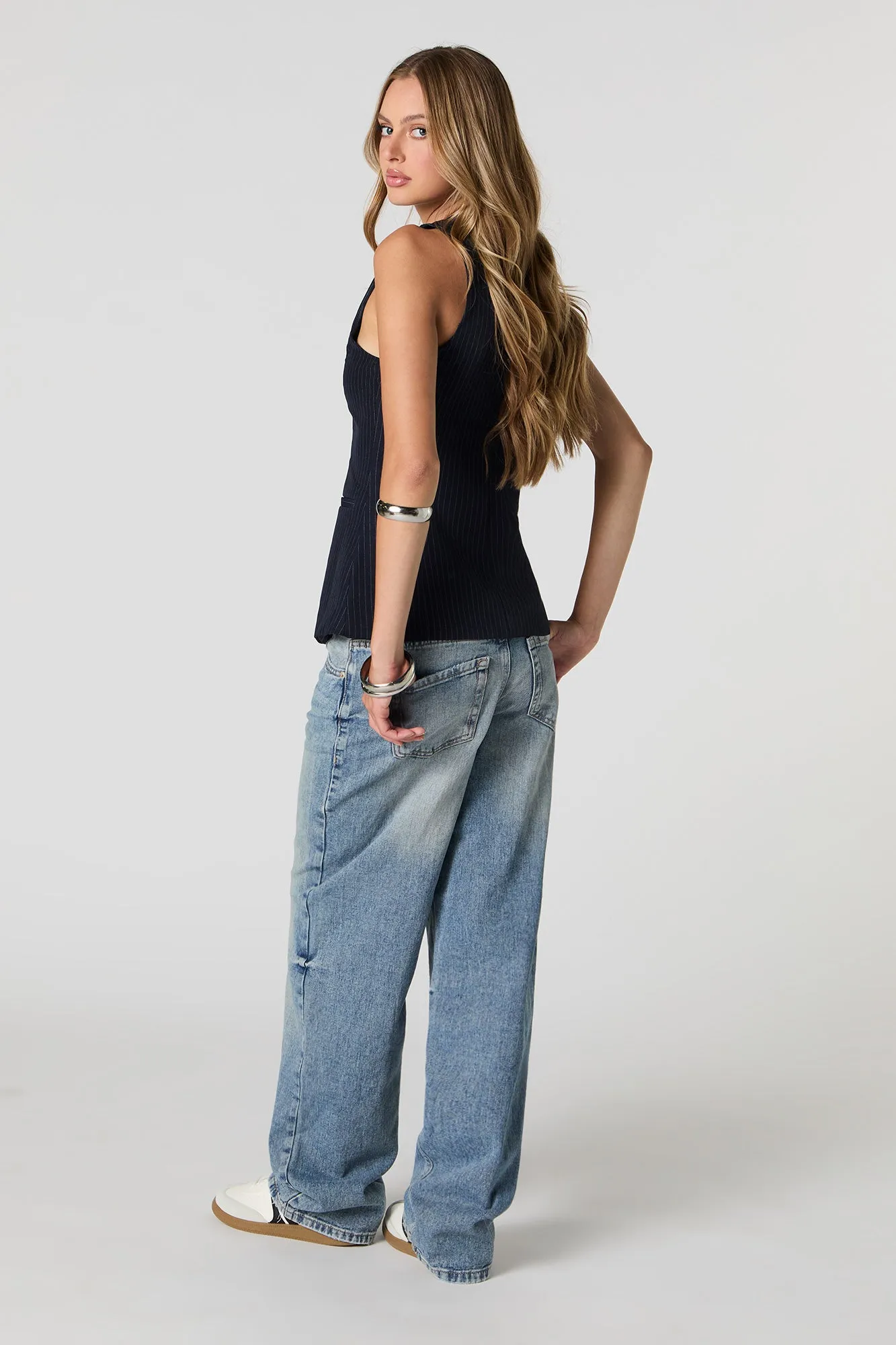 Jean ample délavé vintage moyen à taille basse sold by Urban Planet product image thumbnail 3