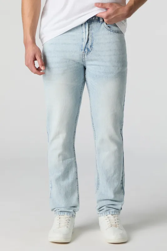 Jean à jambe droite délavé pâle sold by Urban Planet