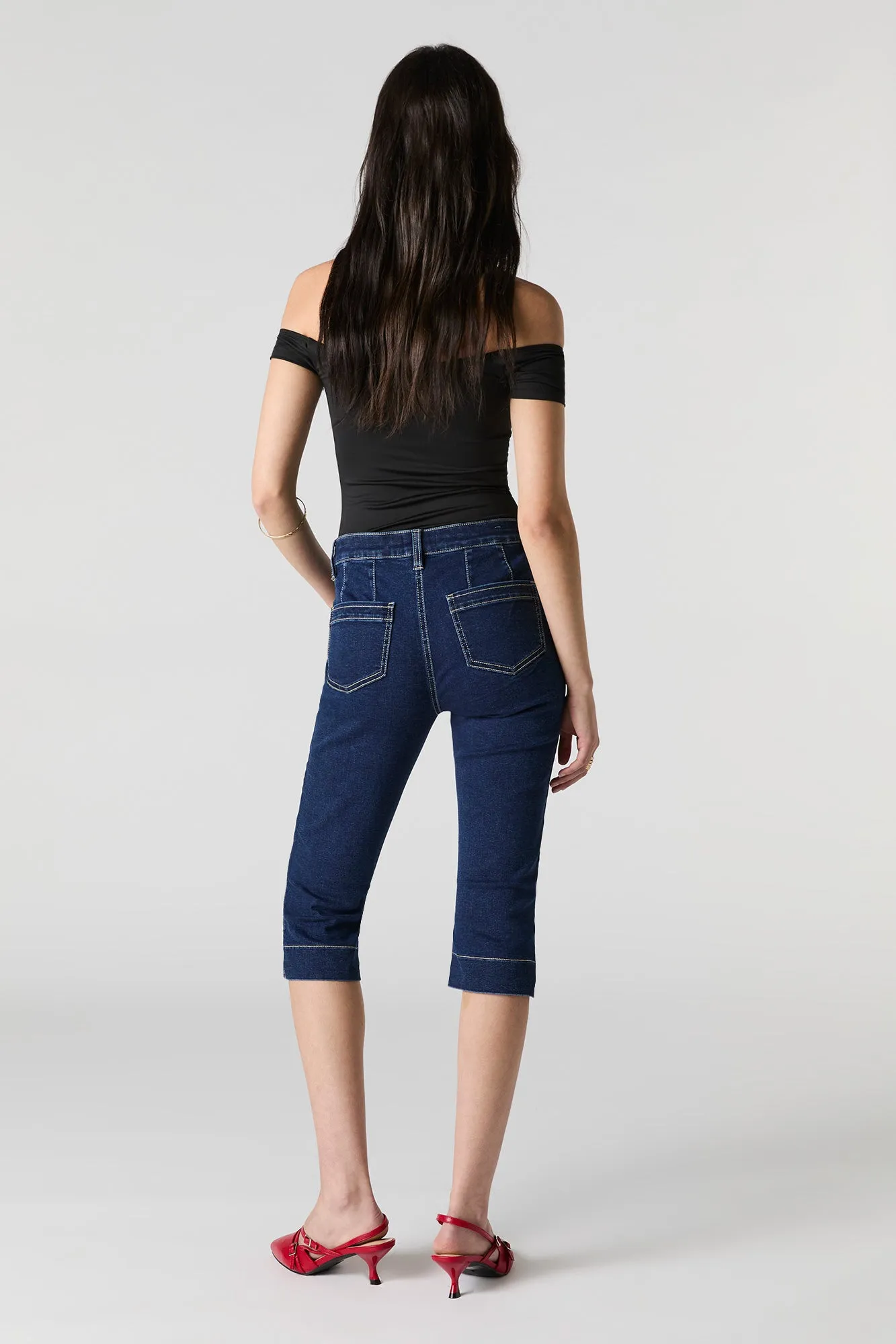 Capri en denim sold by Urban Planet product image thumbnail 3