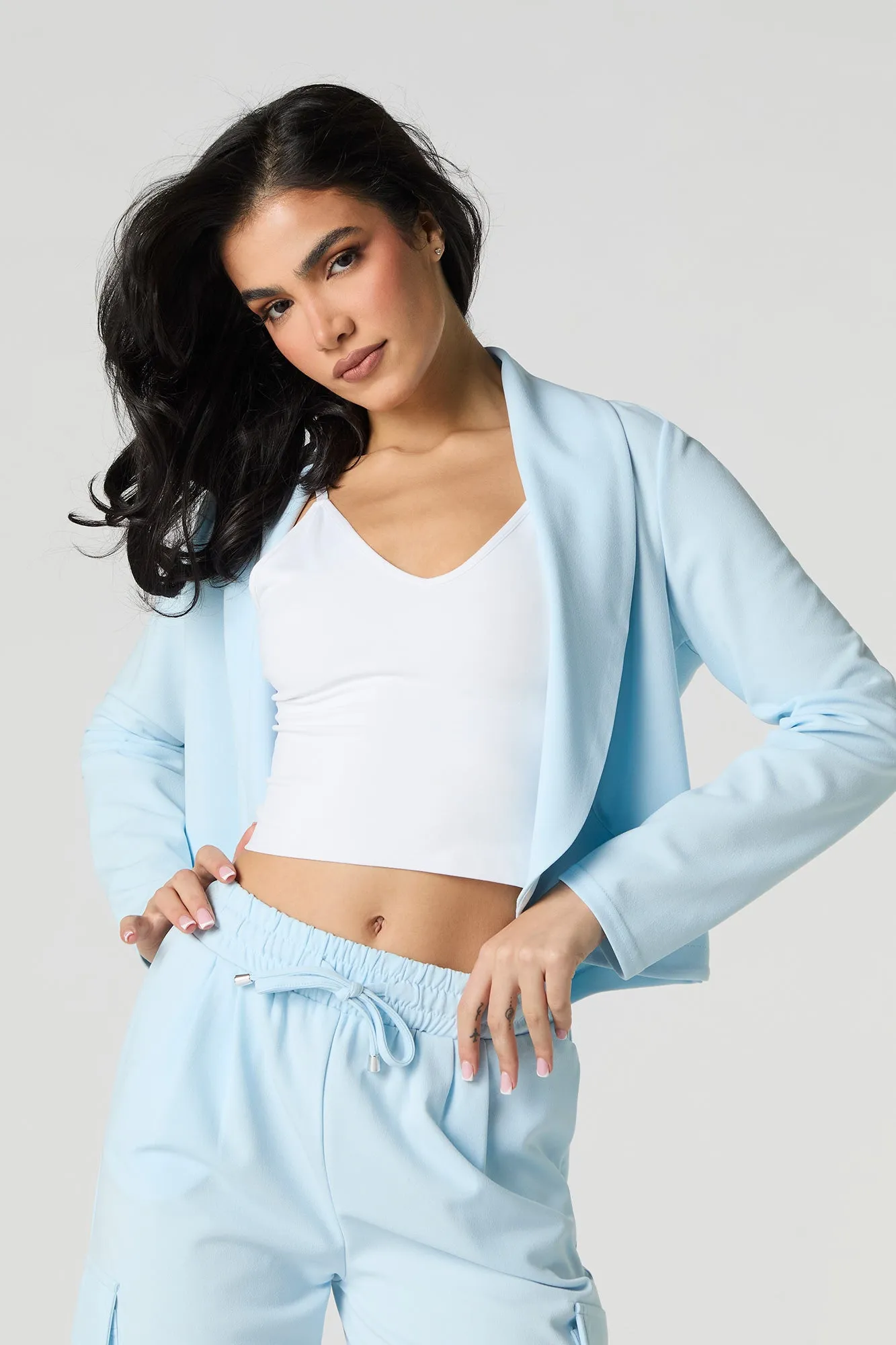 Blazer ouvert en crêpe sold by Urban Planet