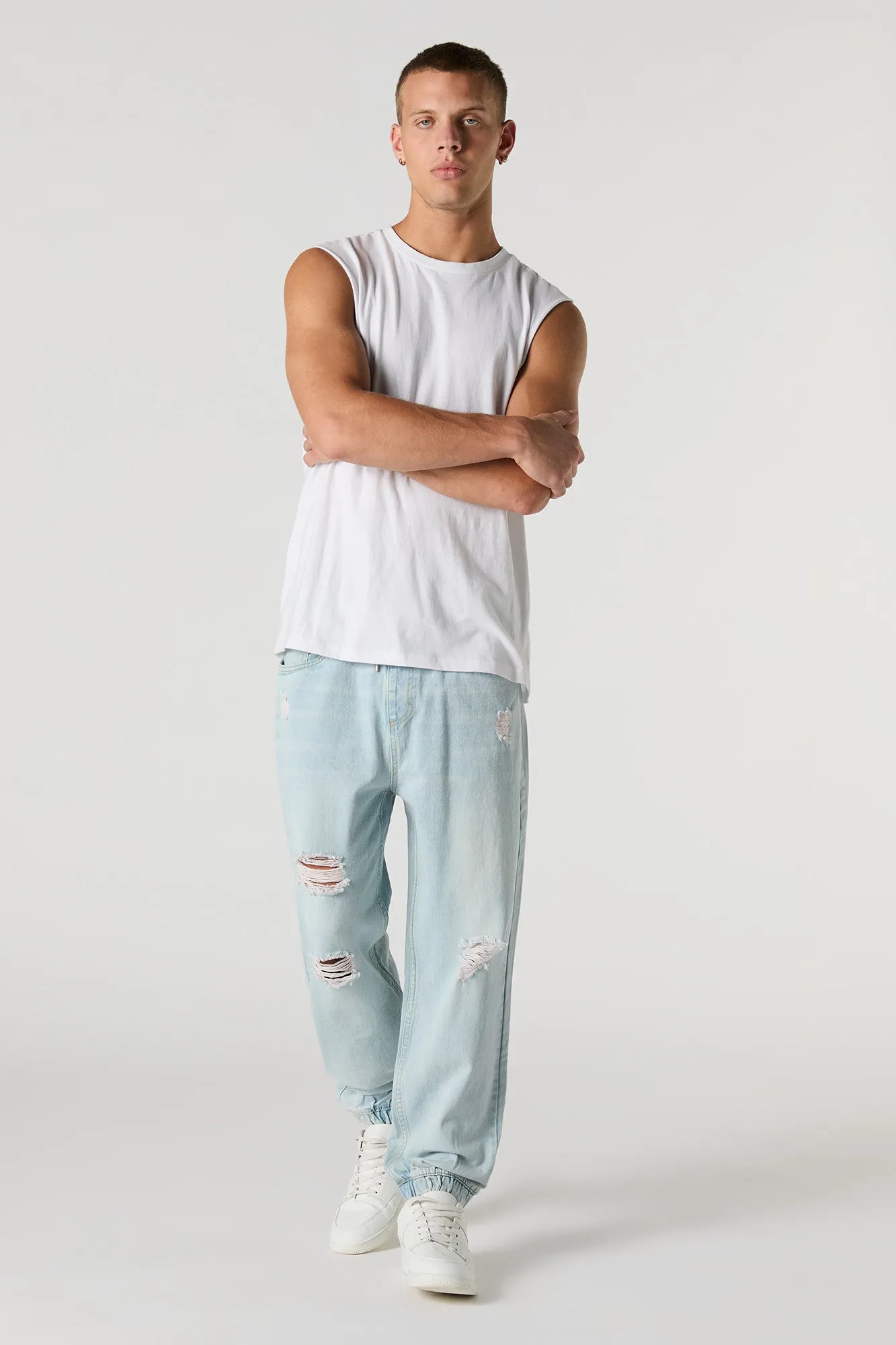 Jogger en denim d'aspect usé sold by Urban Planet product image thumbnail 2