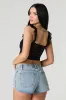 Short en denim avec franges, pierres du Rhin et ourlet arrondi sold by Urban Planet