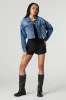 Blouson de style camionneur court en denim sold by Urban Planet