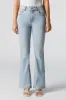 Jean à jambe évasée et taille basse sold by Urban Planet