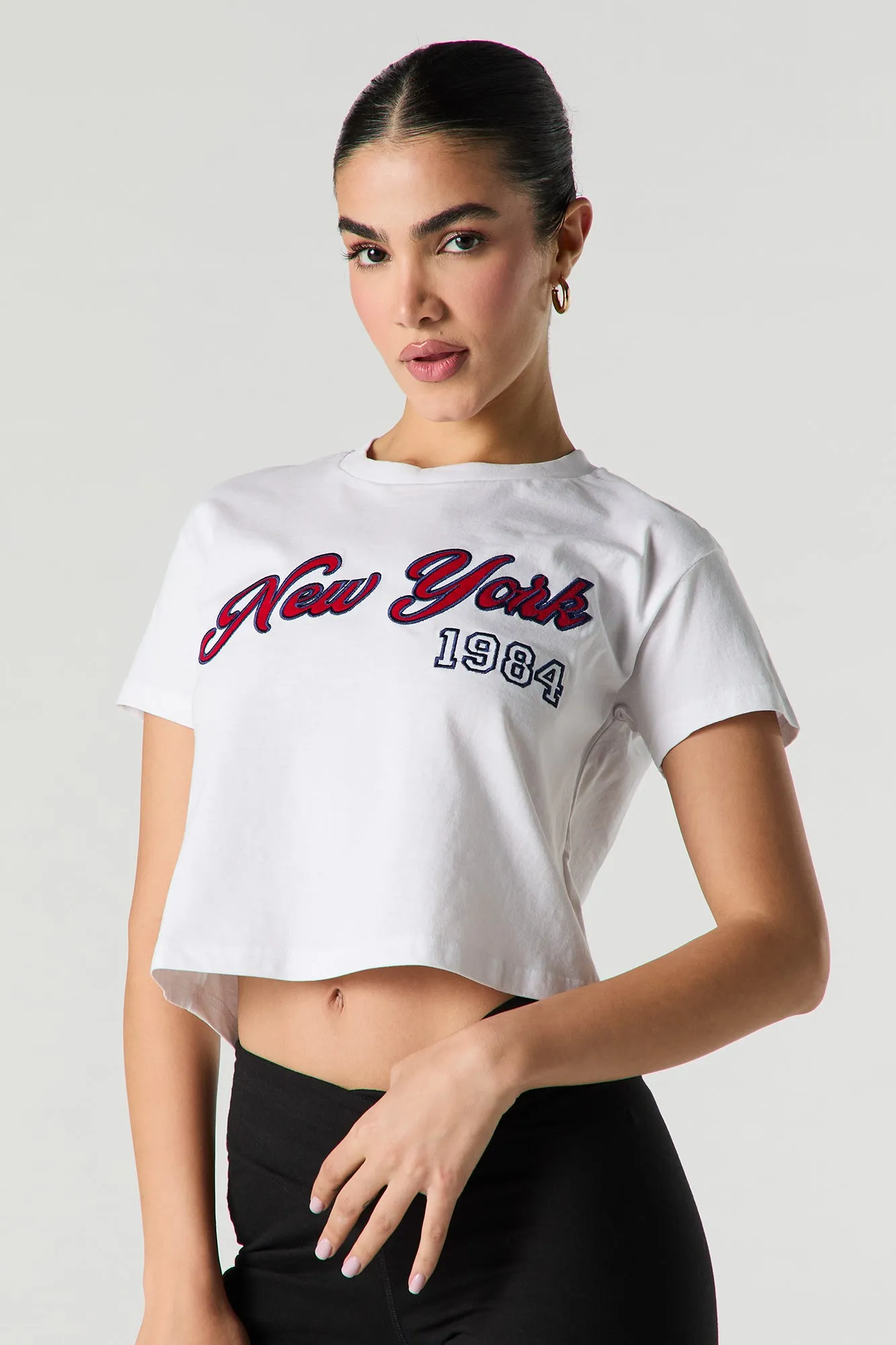 T-shirt court avec motif brodé New York 1984 sold by Urban Planet product image thumbnail 2