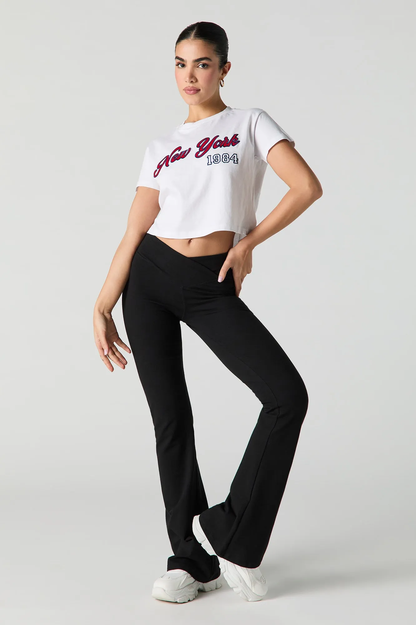 T-shirt court avec motif brodé New York 1984 sold by Urban Planet product image thumbnail 3