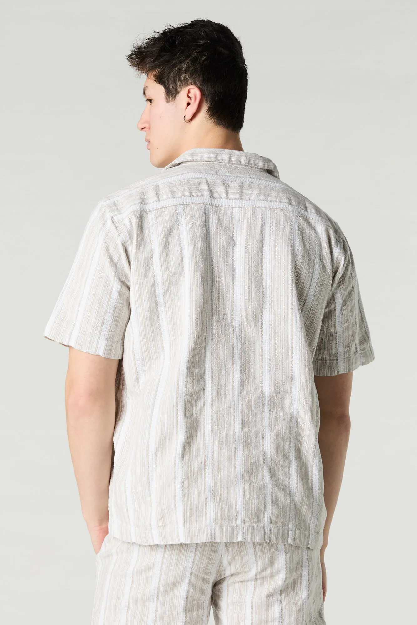 Haut boutonné en tricot rayé sold by Urban Planet product image thumbnail 5