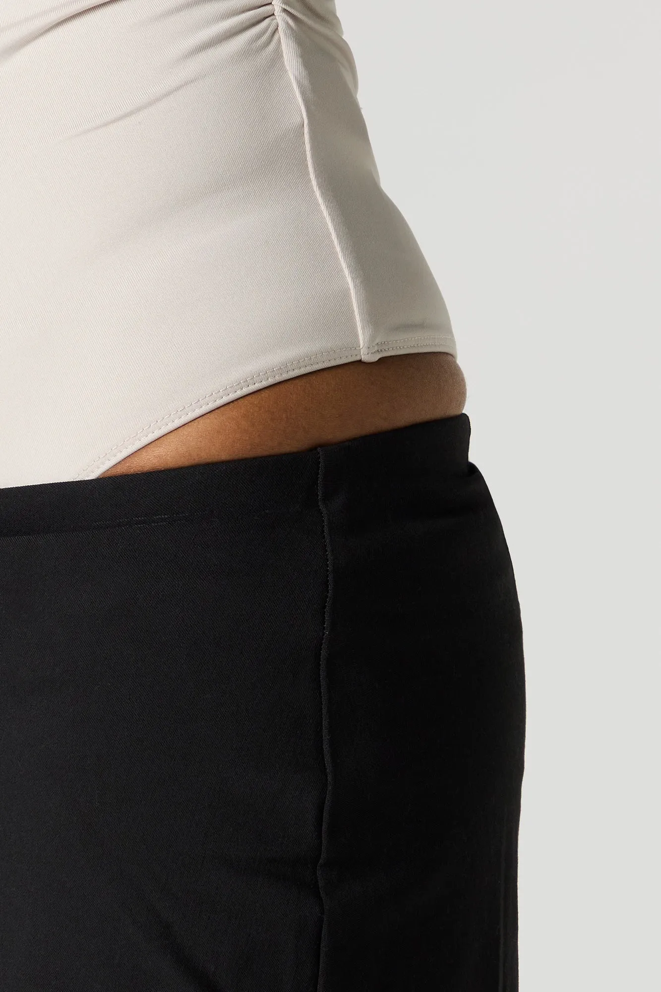 Maillot profilé à épaule unique sold by Urban Planet product image thumbnail 4