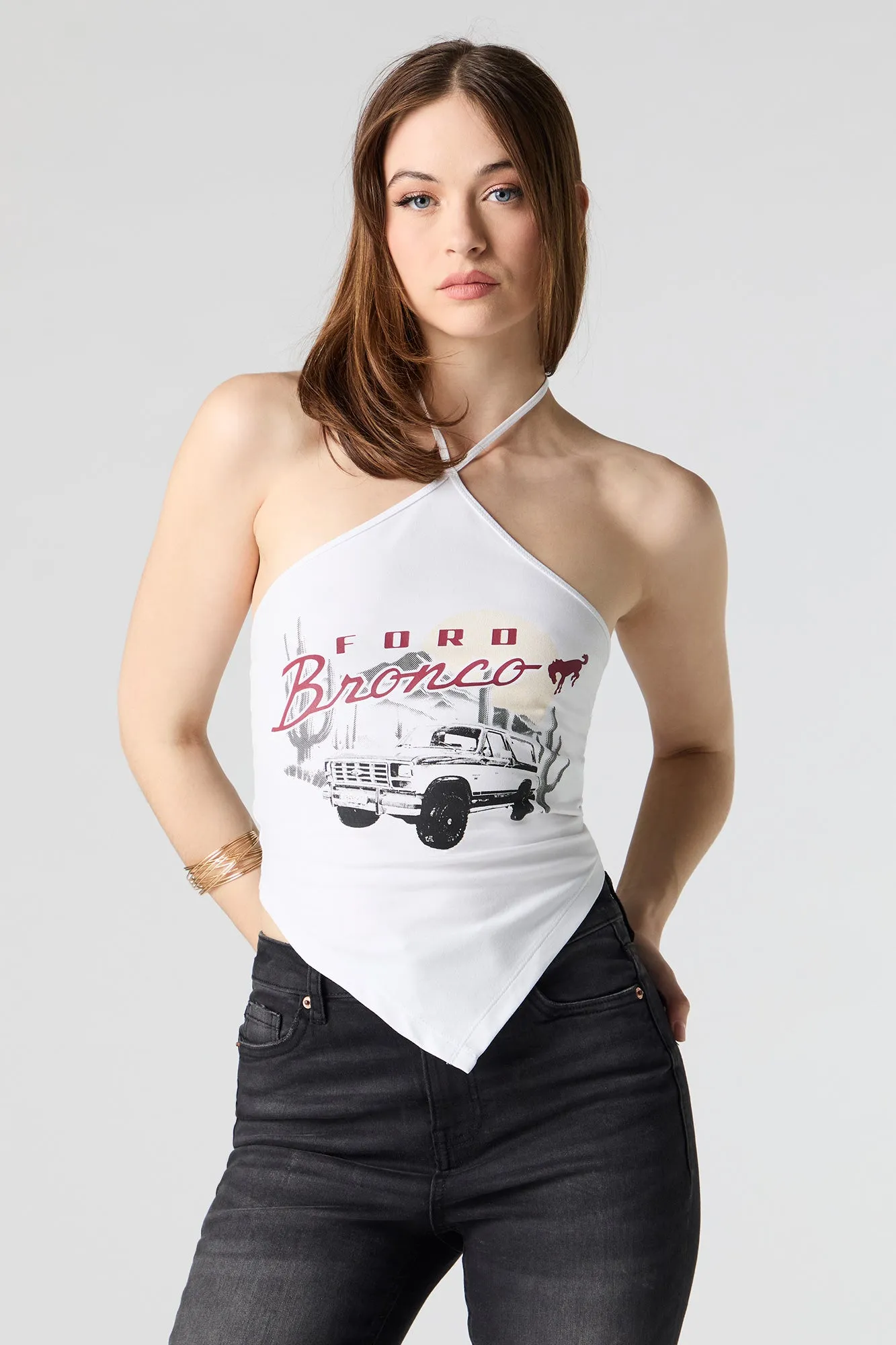 Haut bain-de-soleil à imprimé Ford Bronco avec ourlet bandana sold by Urban Planet