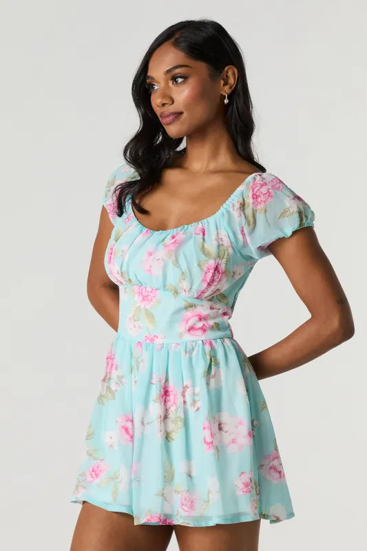 Combi-short de style laitière en chiffon fleuri sold by Urban Planet