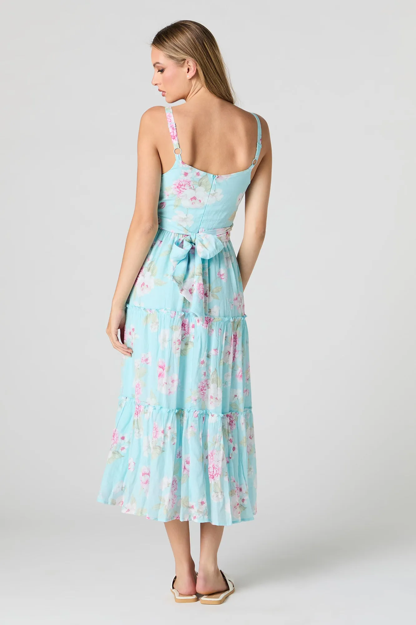 Robe midi volantée avec attache au dos sold by Urban Planet product image thumbnail 3