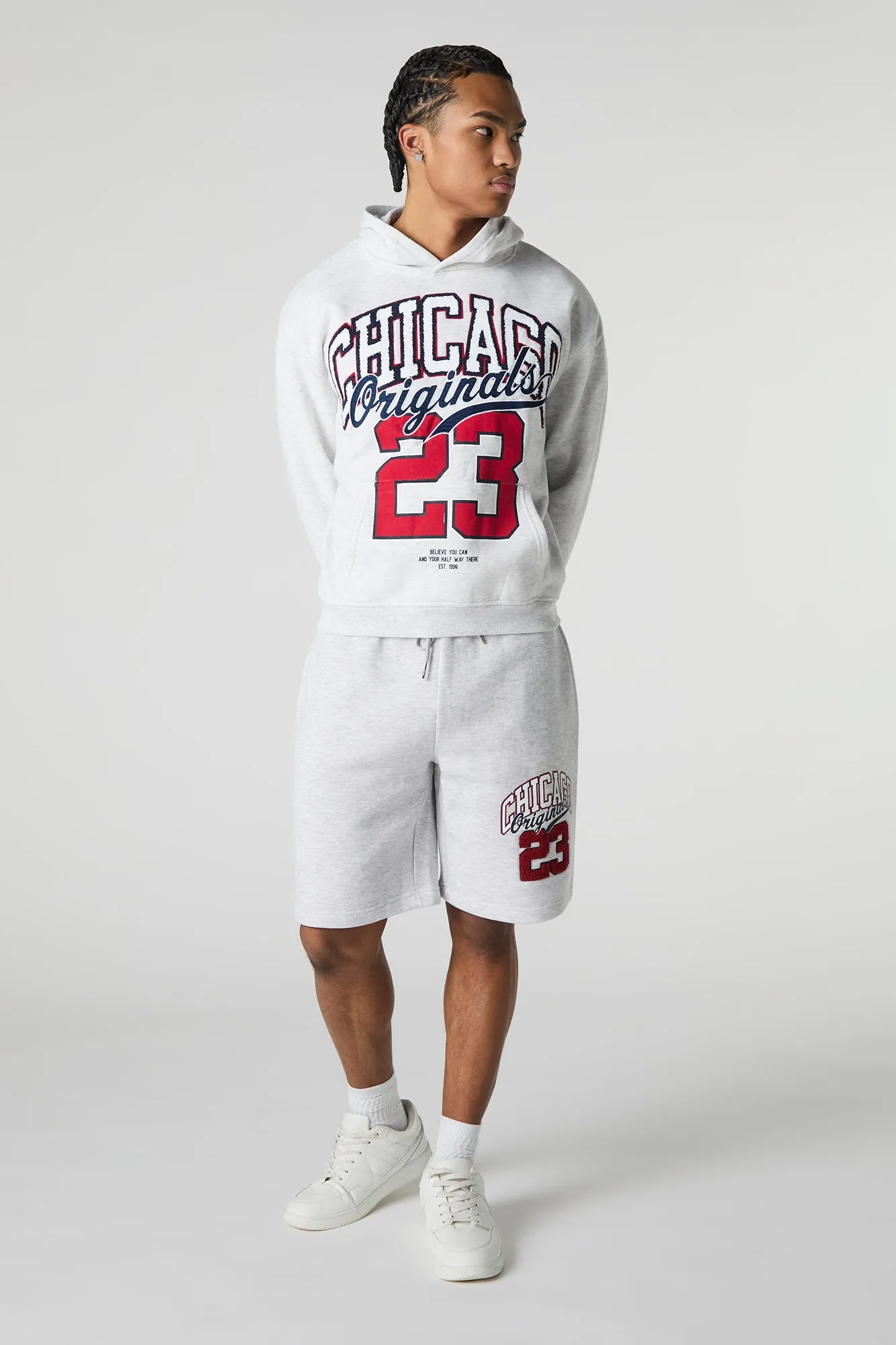 Short en molleton avec motif brodé Chicago en chenille sold by Urban Planet product image thumbnail 2