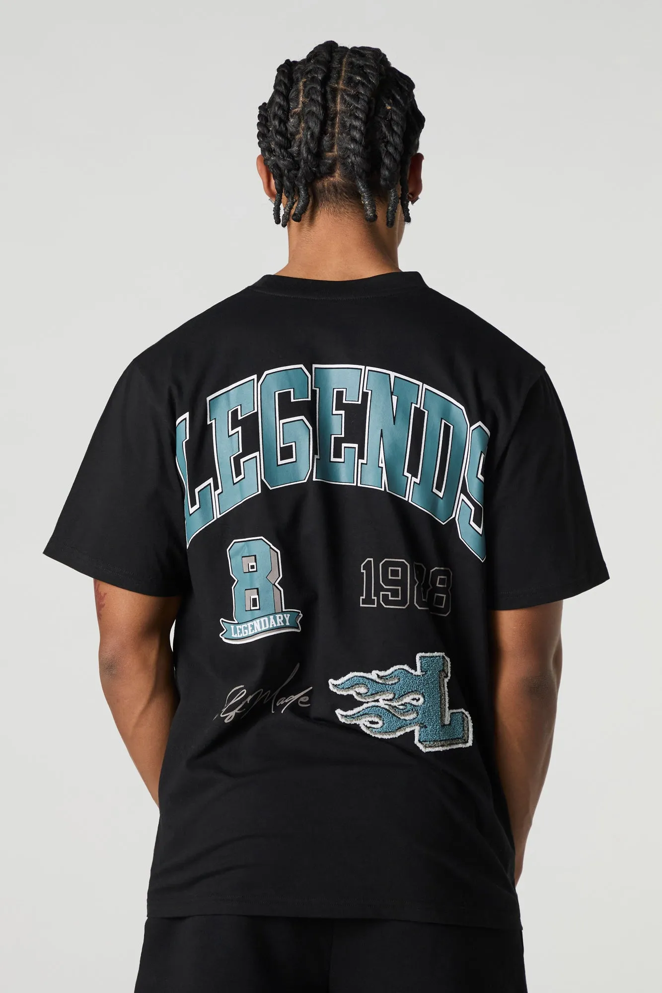 T-shirt avec motif brodé Legends en chenille sold by Urban Planet