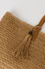 Fourre-tout en paille sold by Urban Planet