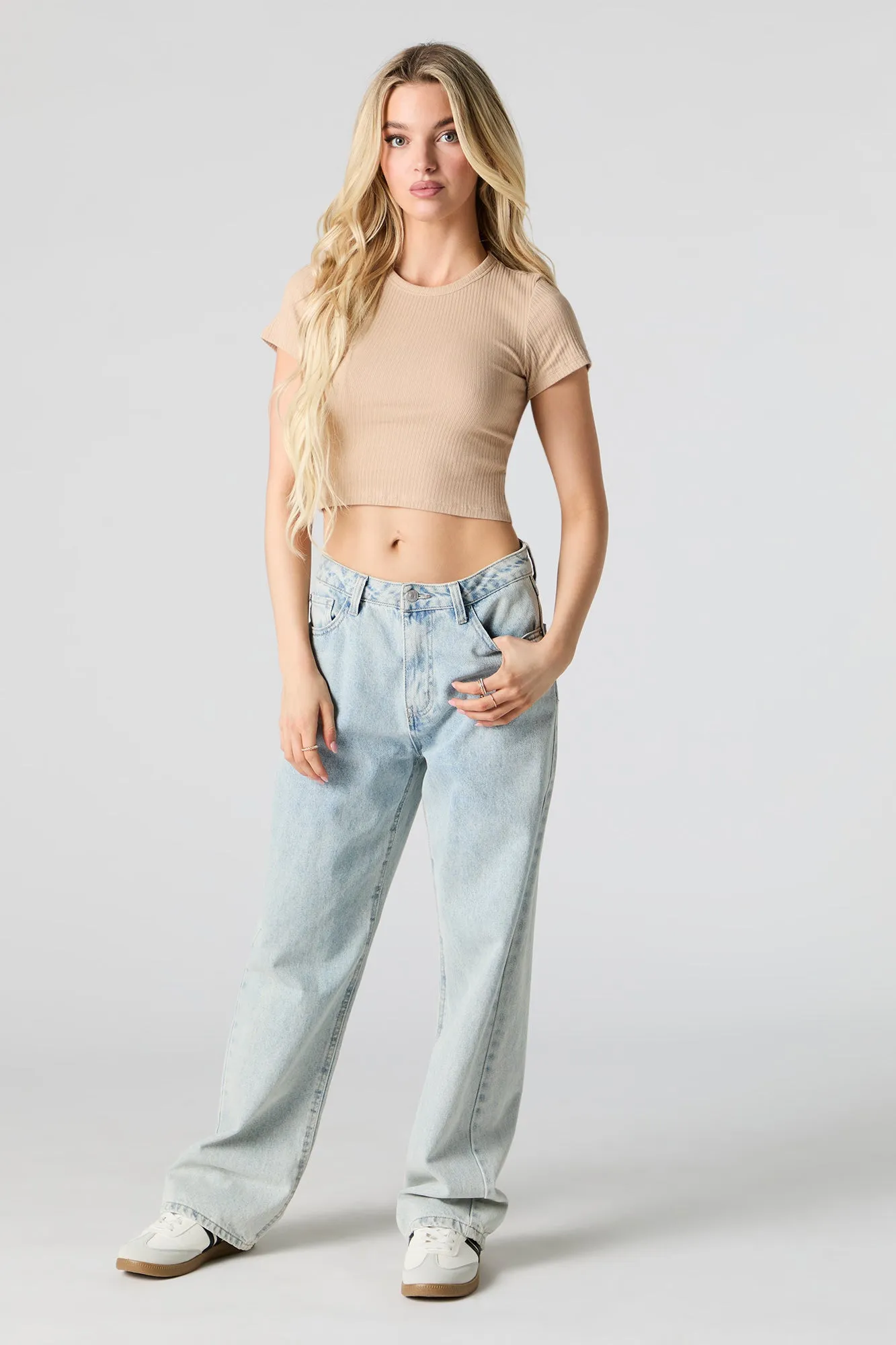 T-shirt ultracourt côtelé sold by Urban Planet product image thumbnail 3