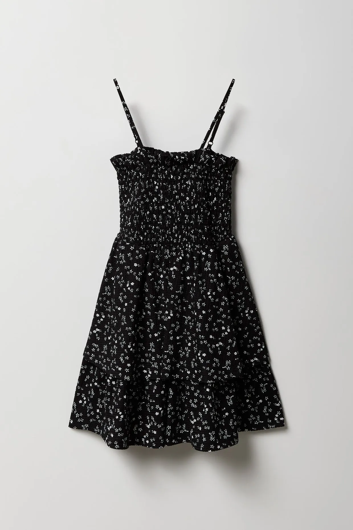 Robe volantée smockée froissée fleurie pour fille sold by Urban Planet product image thumbnail 3